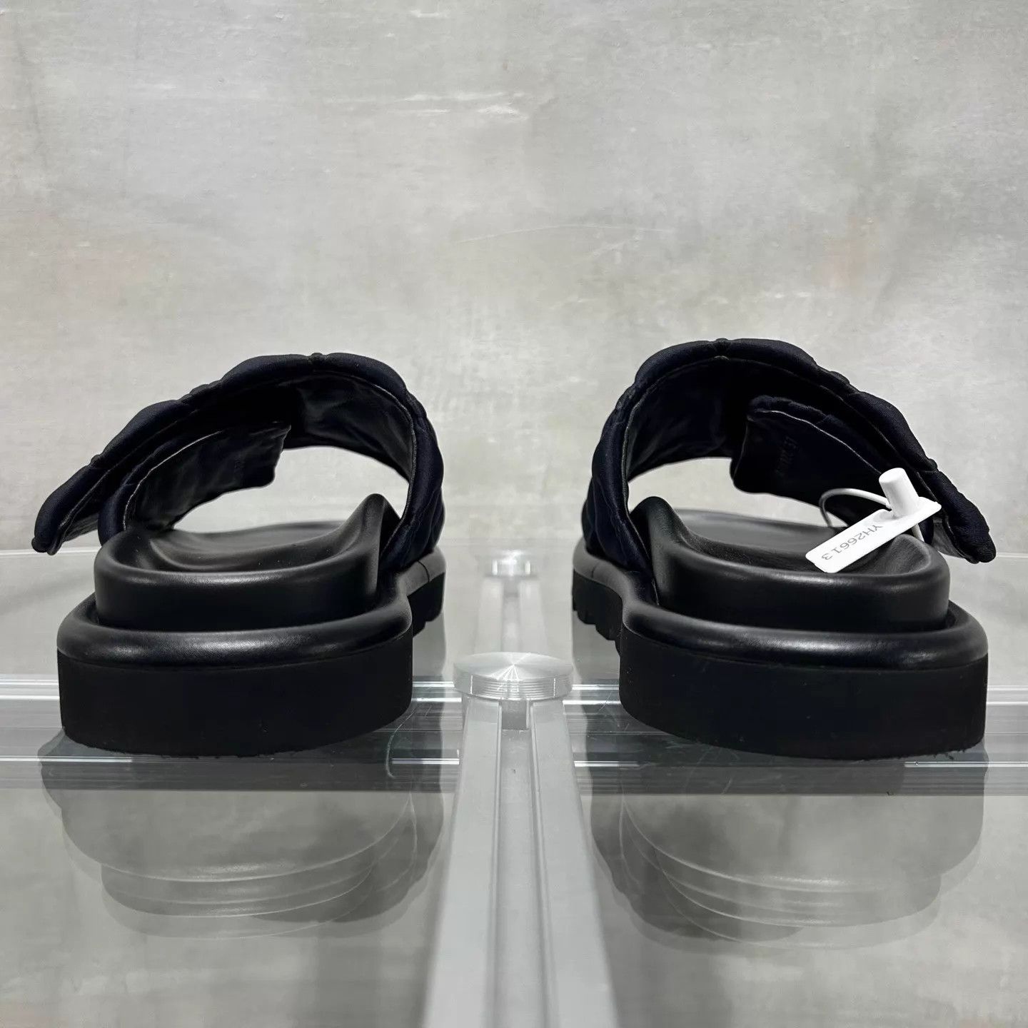 Louis Vuitton LV Black Embossed Allover Print Velcro Slippers UK3/37 Size US 6.5 / IT 36.5 - 7 Thumbnail