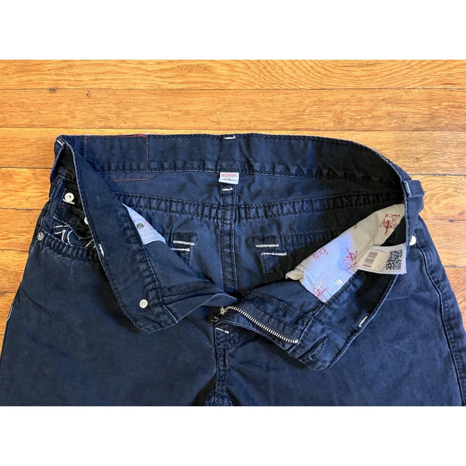True Religion VINTAGE True Religion Jeans Big T Straight Flap Black 36 Men’s 36 Inseam 32 Denim Logo 5-Pocket USA Hipster Retro 90s Mens Size US 36 / EU 52 - 5 Thumbnail
