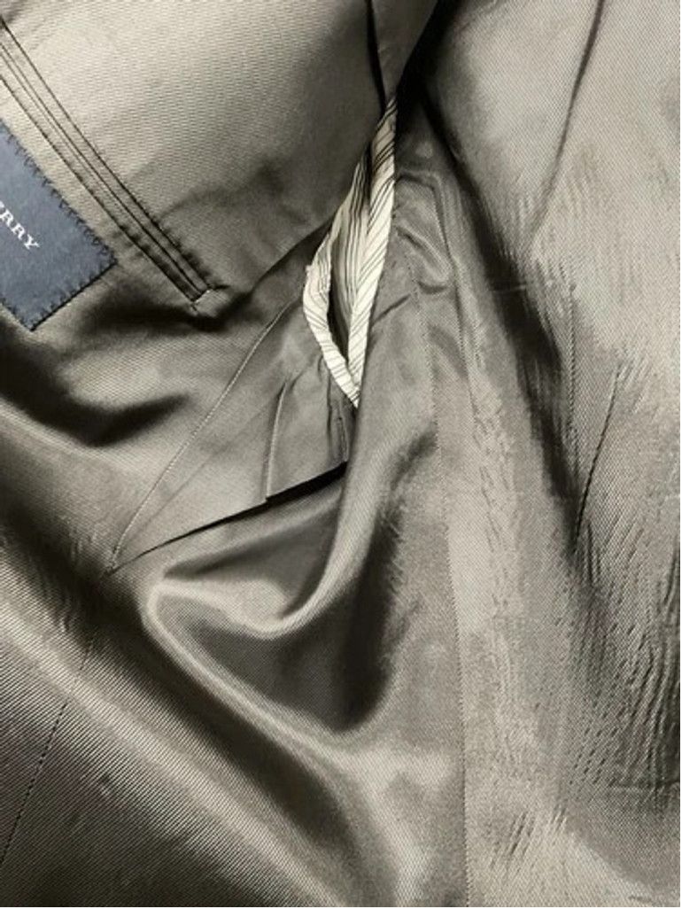 Burberry VTG Burberry Wool 2 Button Suit 46/Pants 38x32 Men Dual Vent Size 46L - 5 Thumbnail