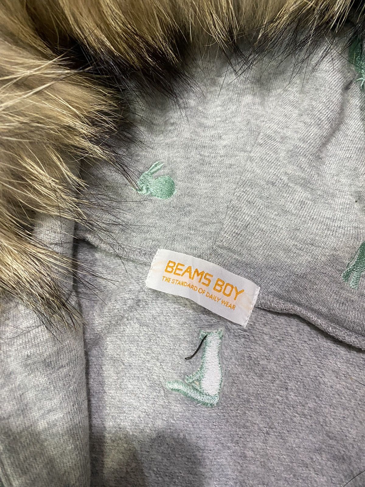 Beams Plus 💸BINDINGOFFER💸Beams Japan Embordierd Animal Furhoodie Size US S / EU 44-46 / 1 - 7 Thumbnail