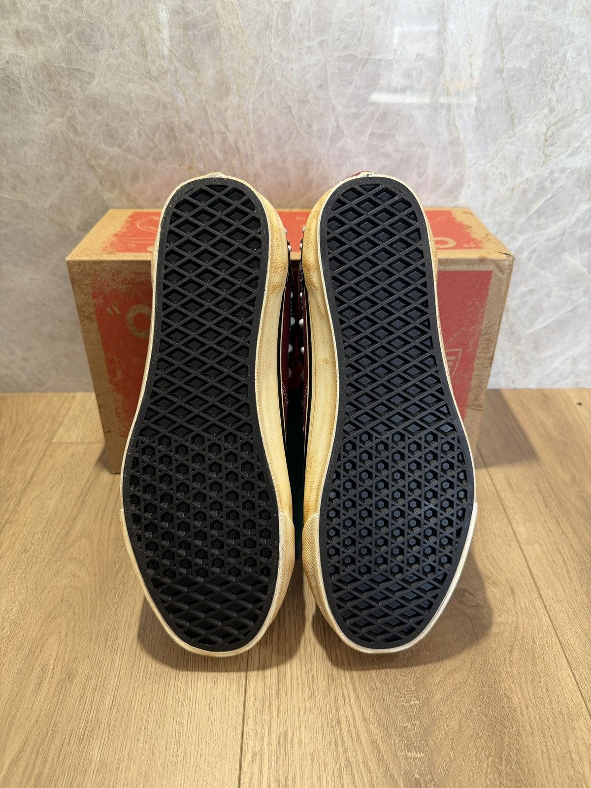 Vans VANS OTW OLD SKOOL 36 SATOSHI NAKAMOTO PEARLIZED F&F Size US 8.5 / EU 41-42 - 7 Thumbnail