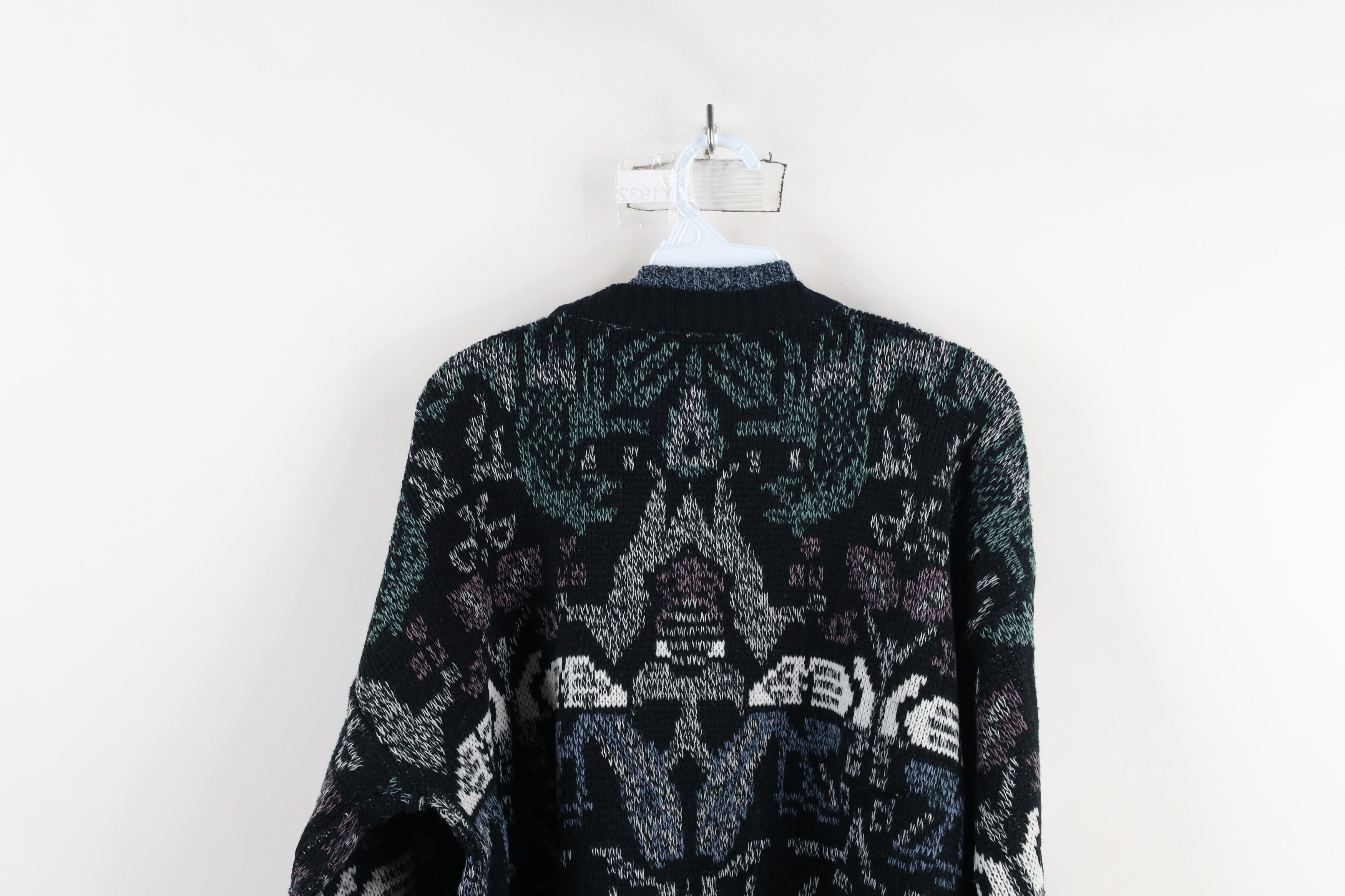 Vintage Vintage 90s Coogi Style Bassmaster Abstract Knit Sweater Size US L / EU 52-54 / 3 - 9 Thumbnail