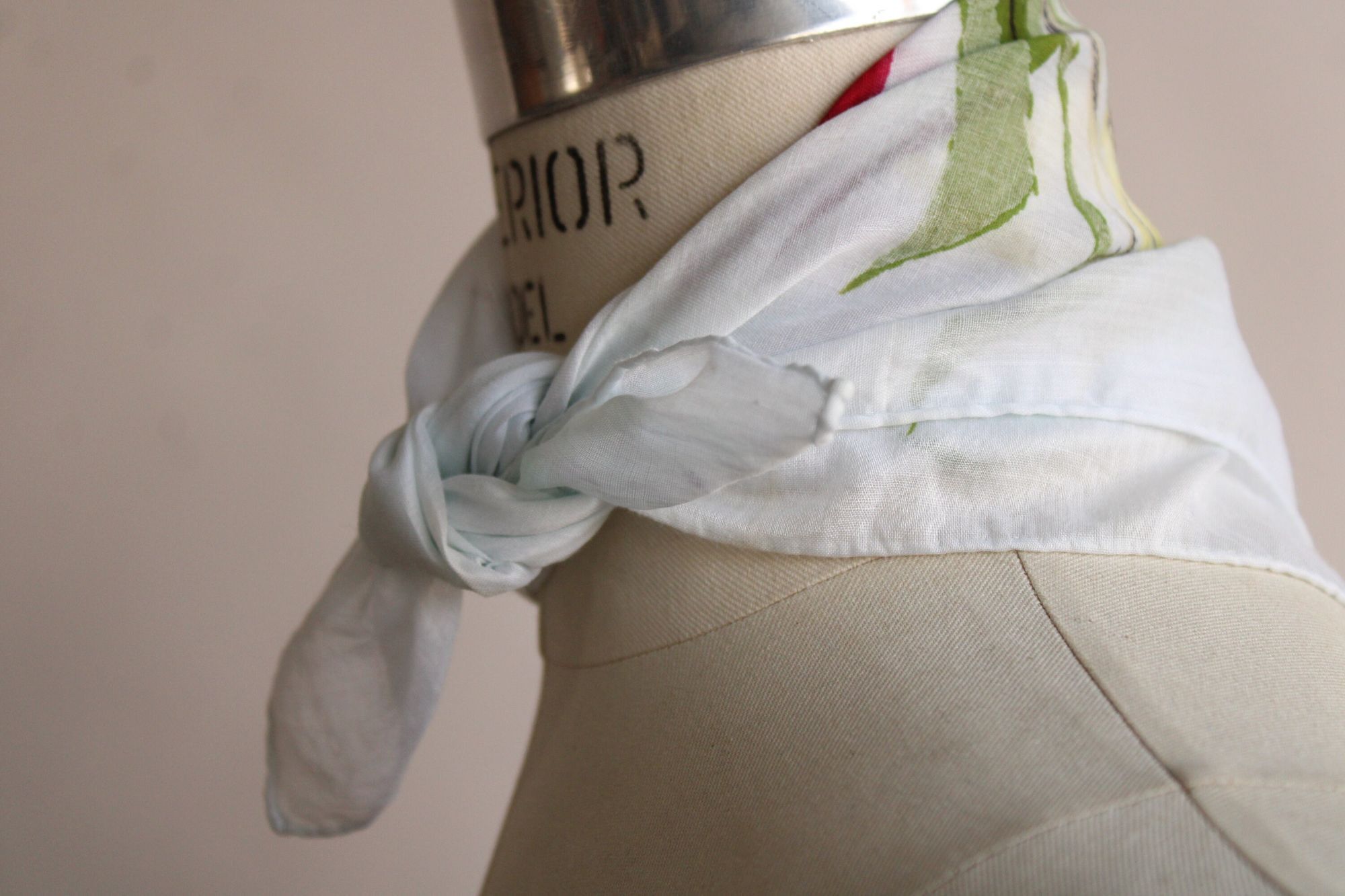 Vintage Vintage 1960s Scarf, Tulip Print Cotton Handkerchief Size ONE SIZE - 7 Thumbnail