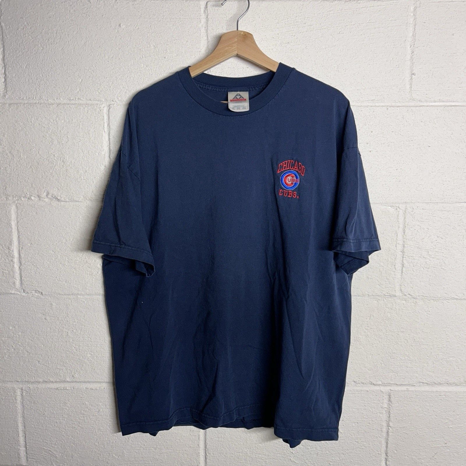AAA Vintage Y2K Chicago Cubs MLB Embroidered T-shirt 2XL Size US XXL / EU 58 / 5 - 1 Thumbnail