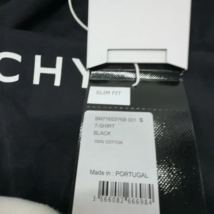 Other Givenchy Givenchy SS21 Reverse Logo Black TShirt -2507 Size US S / EU 44-46 / 1 - 4 Thumbnail