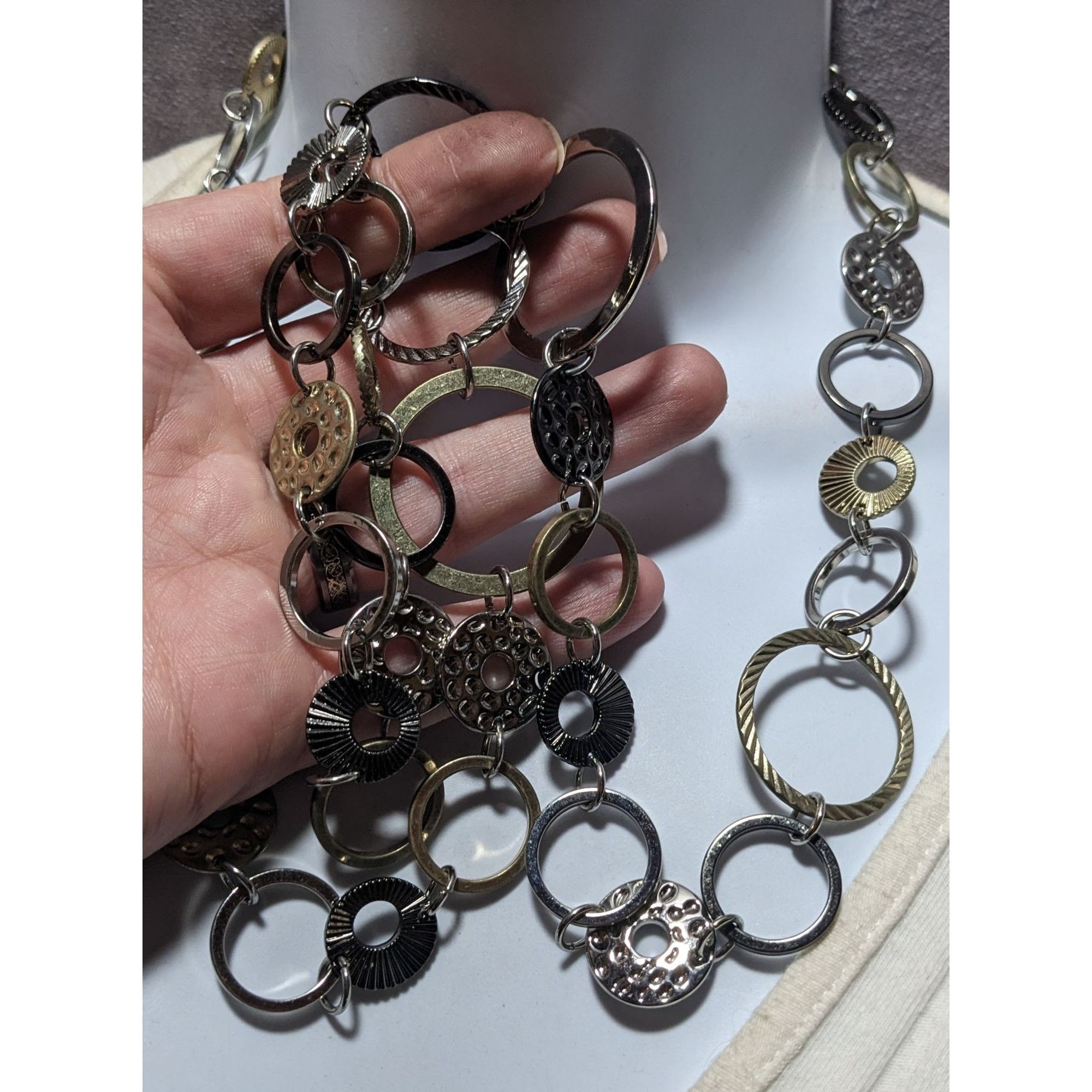 Other Lia Sophia Metallic Ring And Disc Necklace Size ONE SIZE - 4 Thumbnail