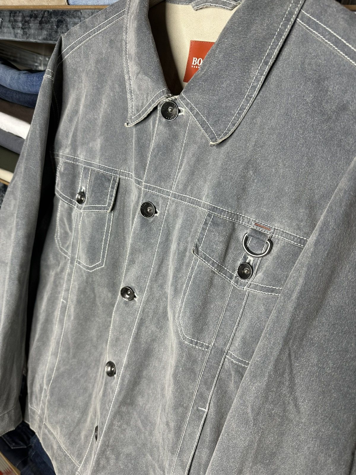 Hugo Boss Hugo Boss Grey Suede Style Jacket Buttoned Trucker Size 52 Size US L / EU 52-54 / 3 - 4 Thumbnail