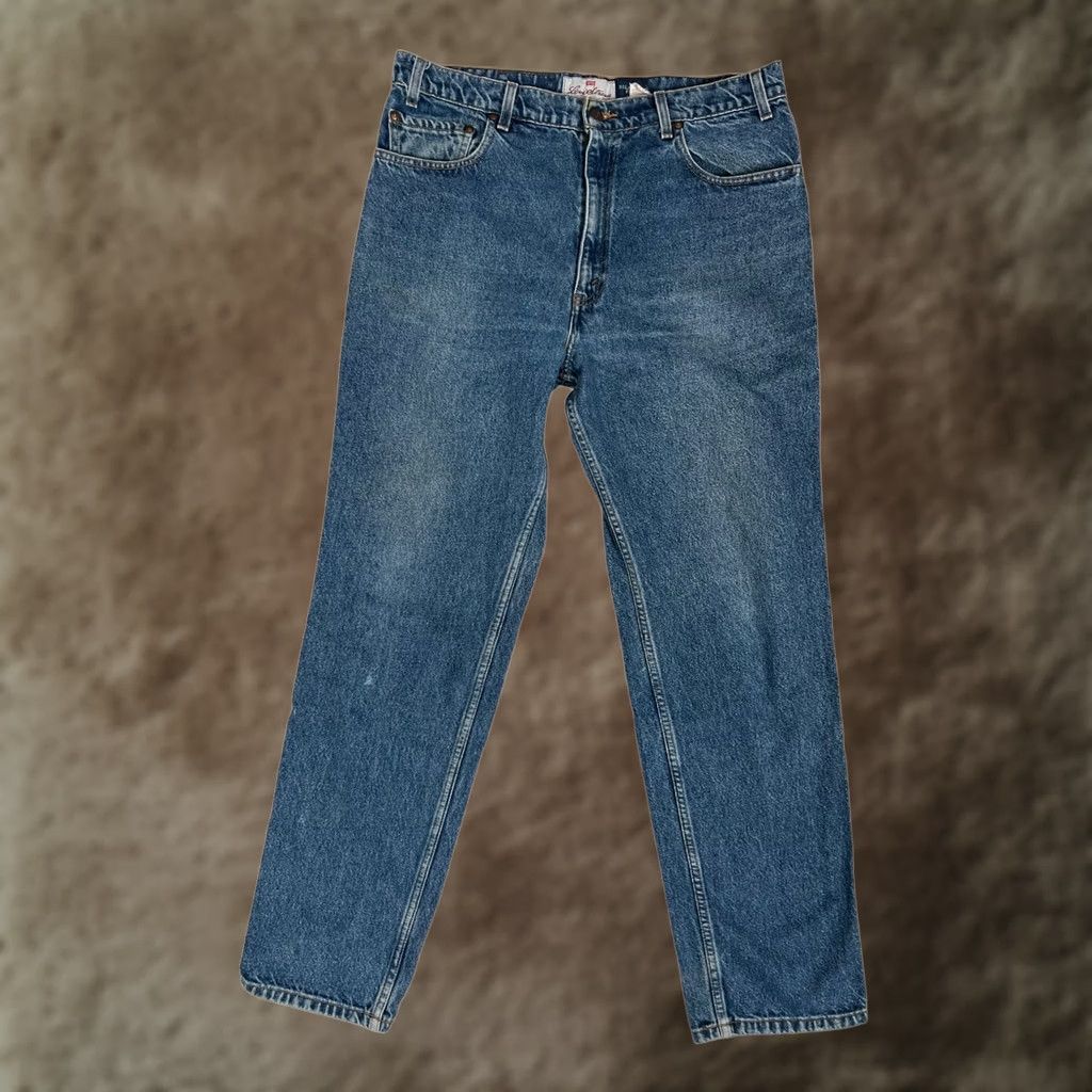 Levi's VINTAGE Levi's 540 Jeans Blue Denim 34x30 Medium Wash Relaxed Straight Men Size US 34 / EU 50 - 1 Thumbnail