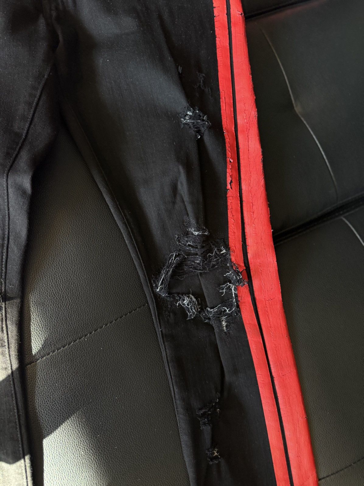 Amiri Amiri Black Stripe RARE Size 31 Flawless 🧼 Size US 31 - 6 Thumbnail