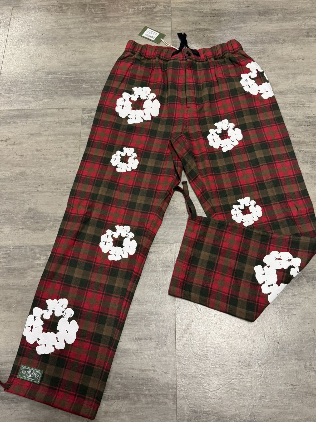 DENIM TEARS Denim Tears Flannel Pajamas size S Size US 32 / EU 48 - 1 Thumbnail