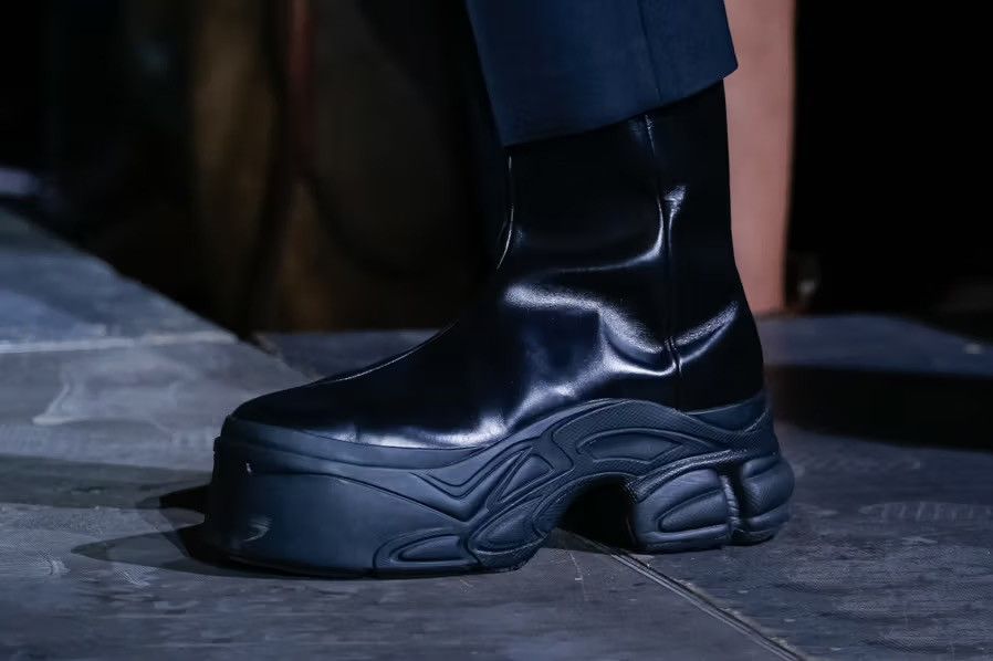 Adidas × Raf Simons Adidas Raf Simons SS19 Ozweego Unreleased Sample Platform Size US 11 / EU 44 - 1 Thumbnail