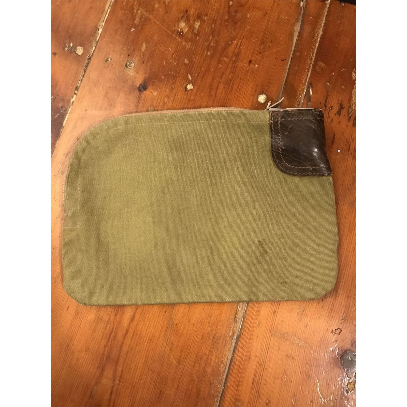The Unbranded Brand Canvas 1930s Zipper Bank Bag Chain Stitch Leather Talon Zip Size ONE SIZE - 10 Thumbnail