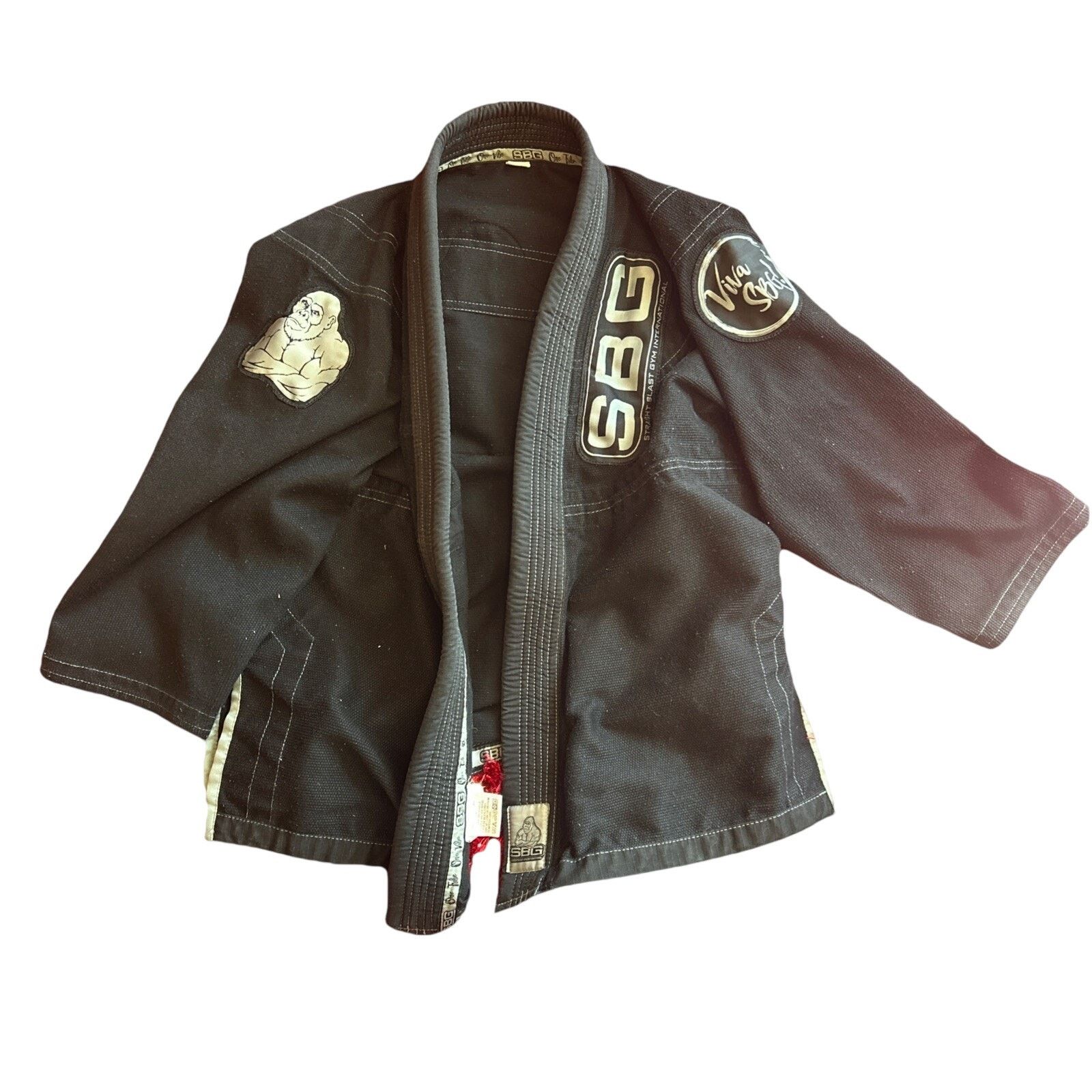 SBTG SBG Gi Youth Child Black C2 Straight Blast Gym MMA JuJitSu Size 28" / US 6 / IT 42 - 1 Thumbnail