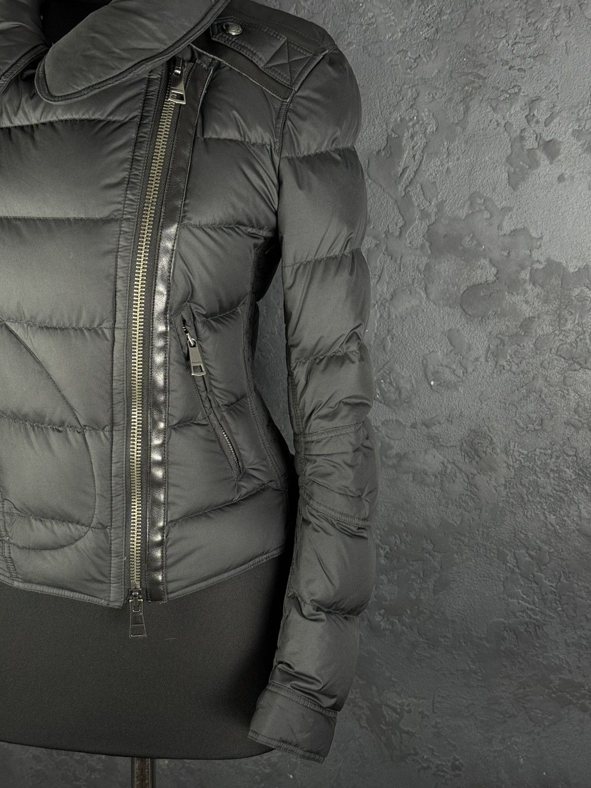 Burberry Women's BURBERRY BRIT Black Lightweight Down Jacket Size M Size M / US 6-8 / IT 42-44 - 8 Thumbnail