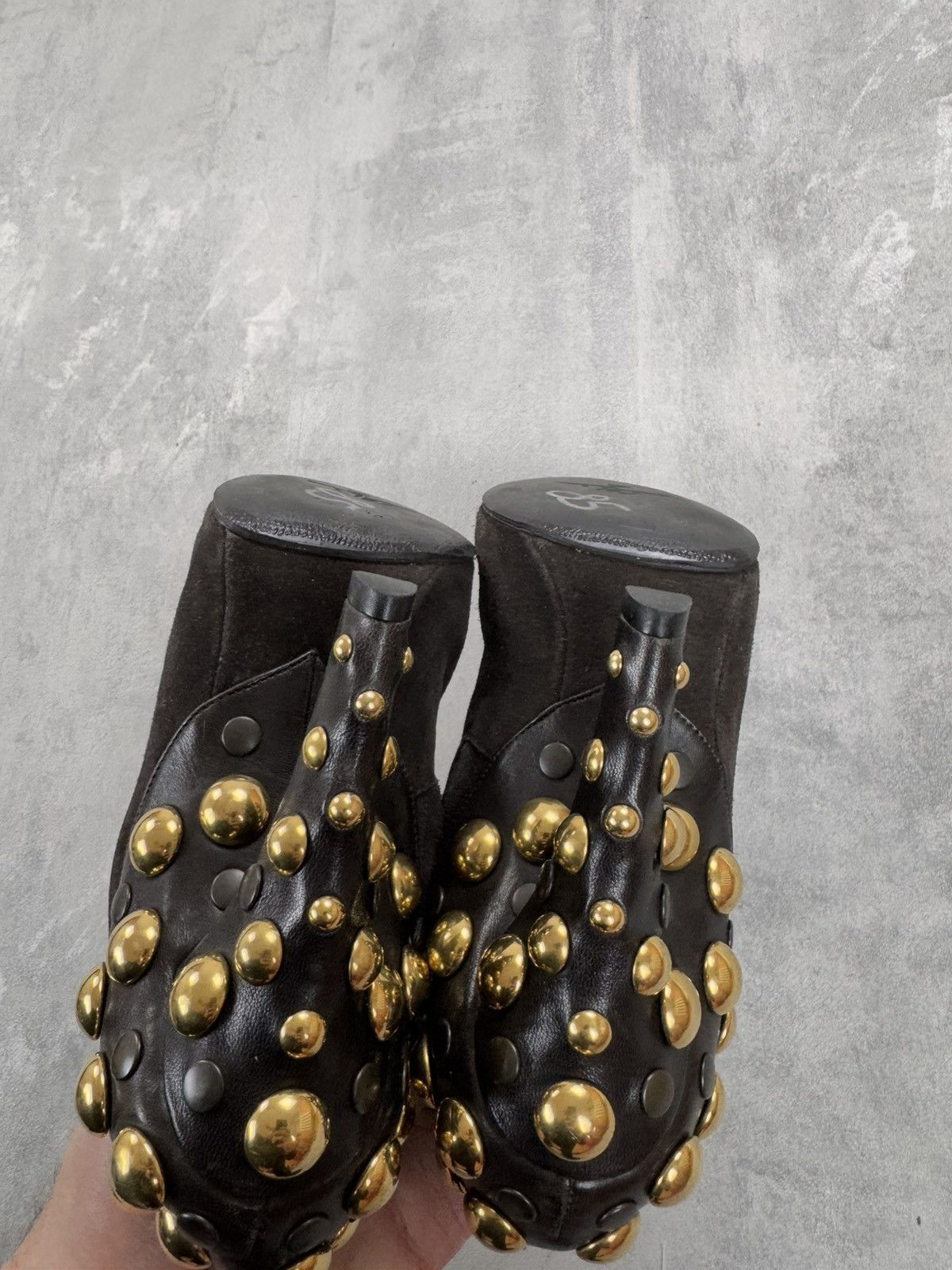 Gucci Gucci Suede Heels Leather Brown Studded Shoes 208394 Size US 6 / IT 36 - 10 Thumbnail