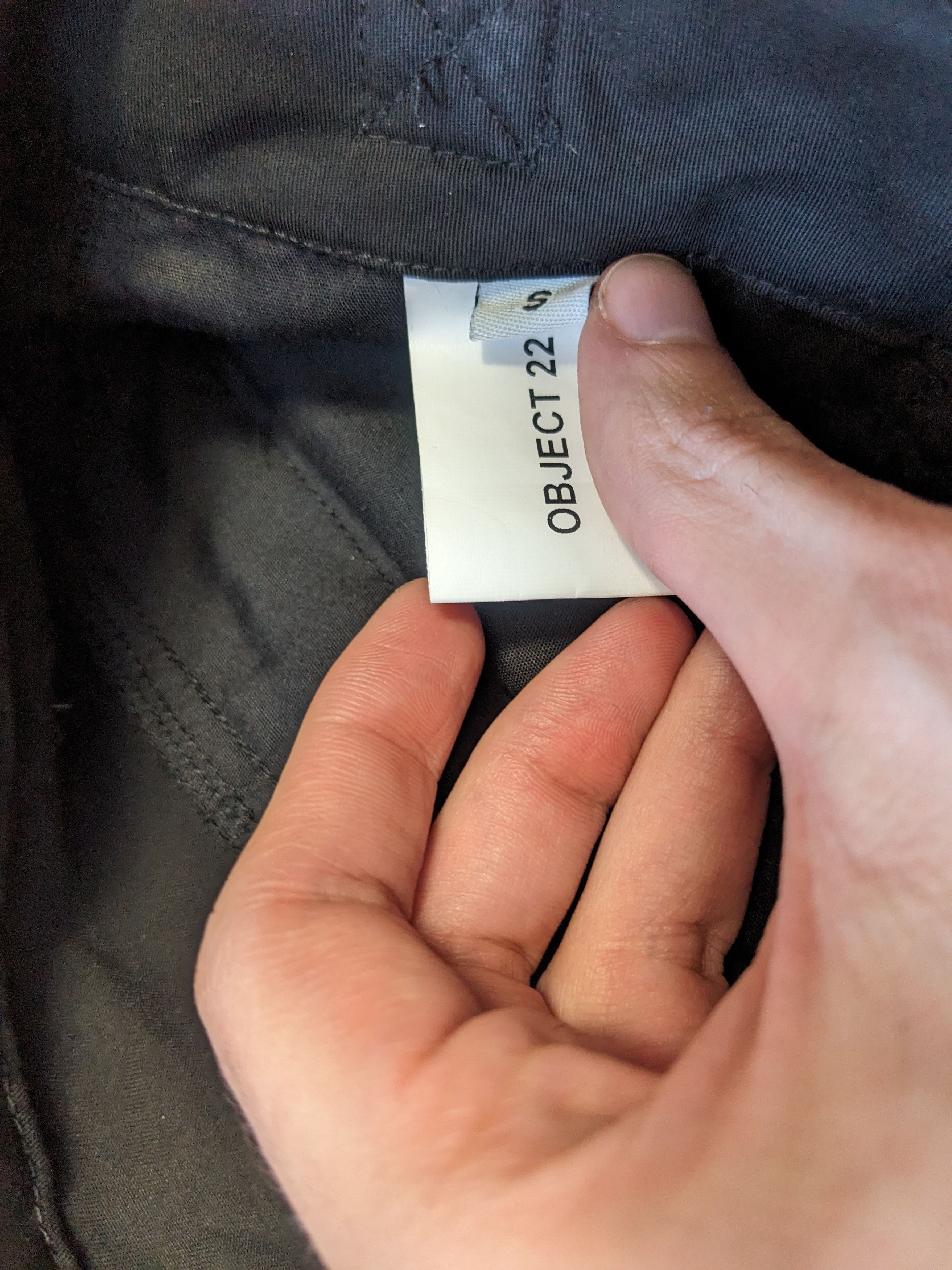 OBJECT 22 Object 22 - Screw Multi-Pocket Cargo - Small - Black Size US 31 - 4 Thumbnail