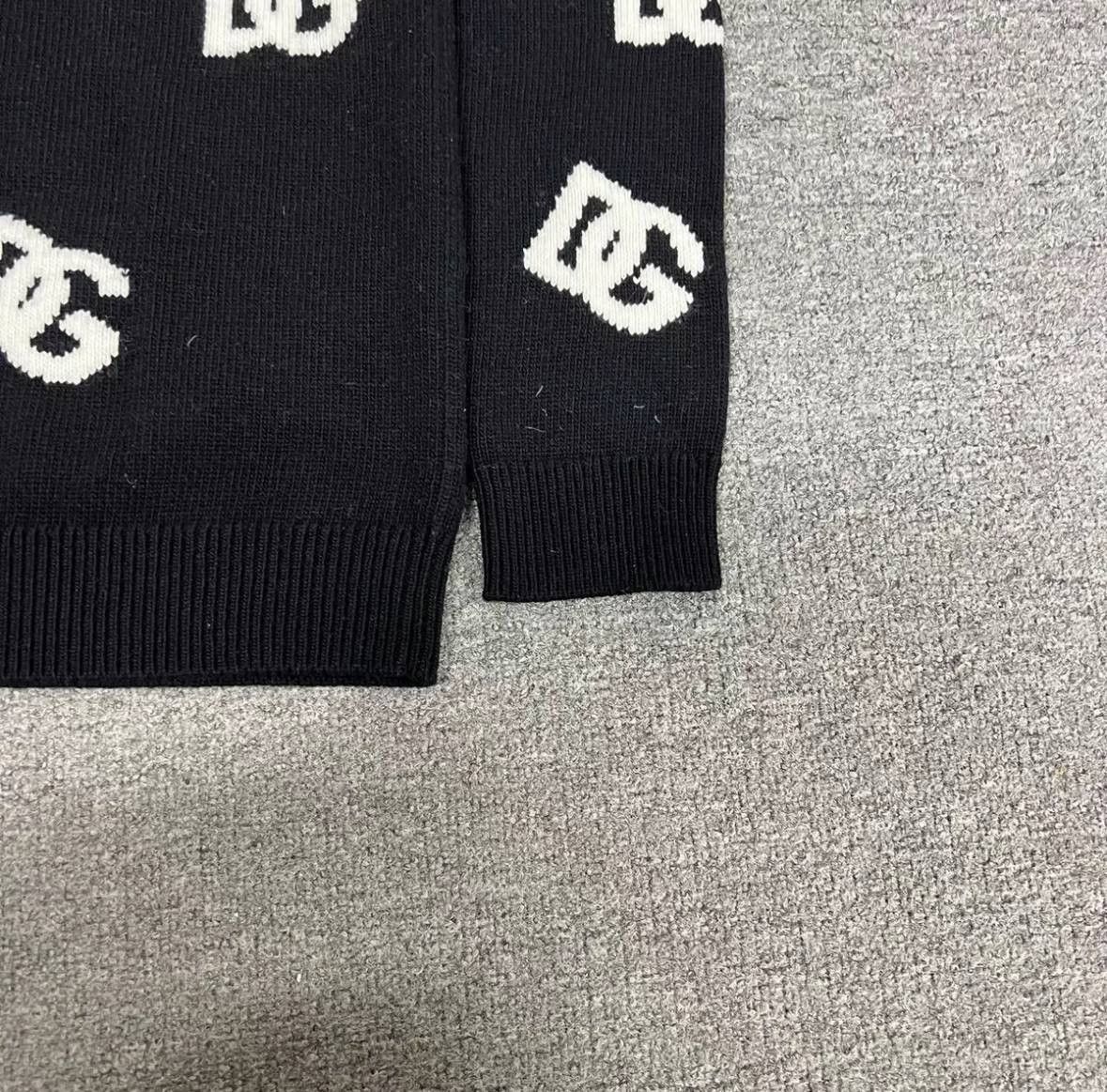 Dolce & Gabbana Dolce & Gabbana Sweater Size US XXS / EU 40 - 3 Thumbnail