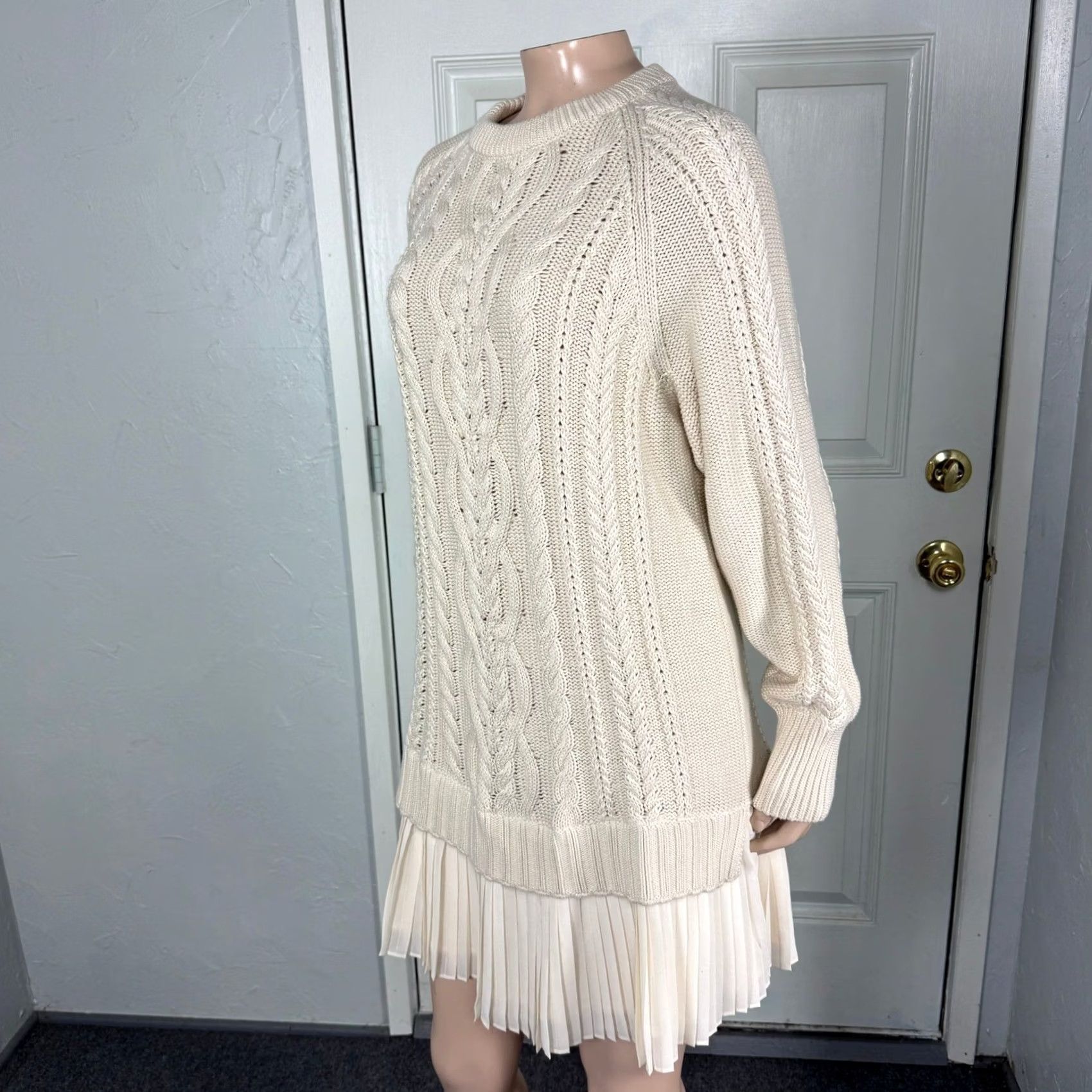 Anthropologie Anthropologie Sweater Crew Neck Long Sleeve Cable Knit Cream S Women’s Pullover Regular Knit Pattern Solid Vintage No Size S / US 4 / IT 40 - 3 Thumbnail