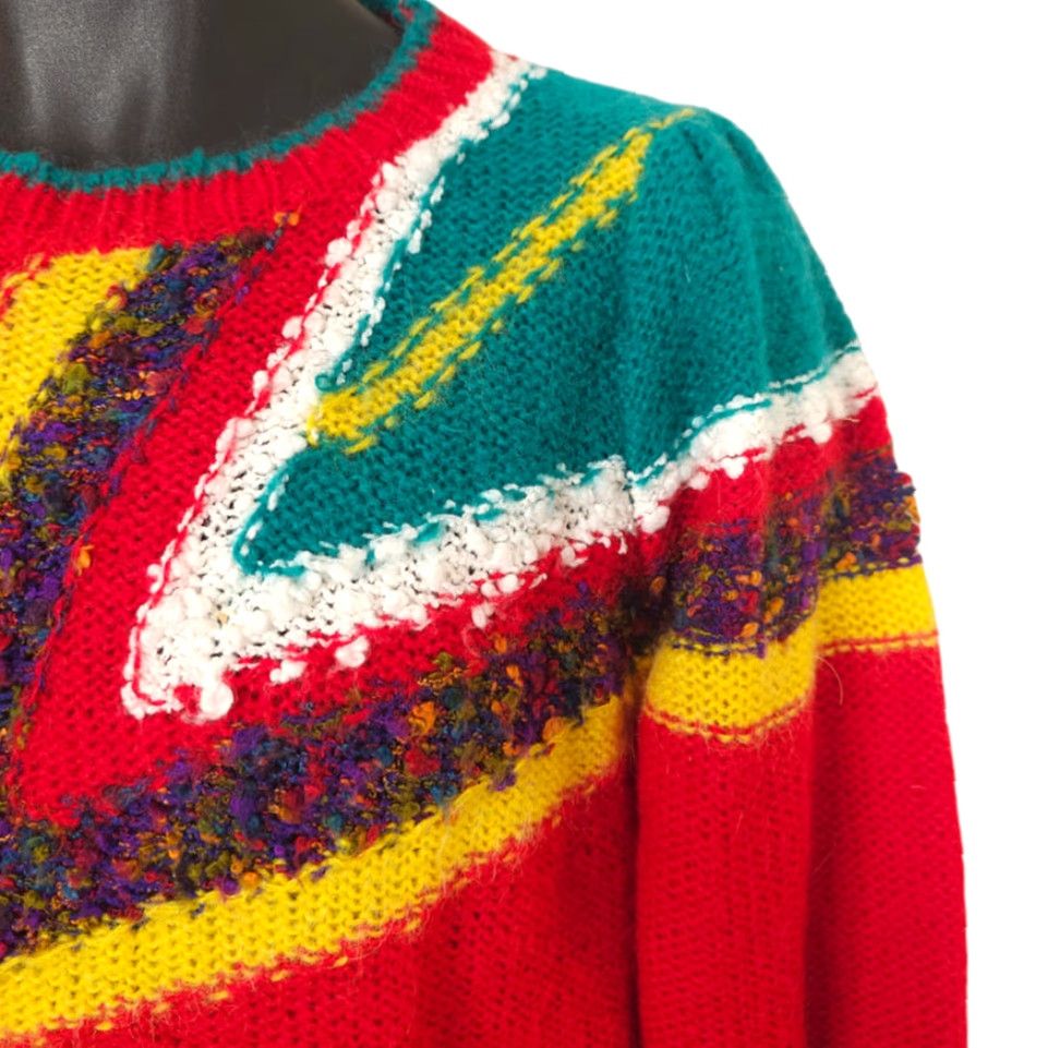 Vintage VINTAGE Abstract Sweater Womens Small Red Fuzzy Knit Crew Neck 80s 90s Pullover Mens? Women? Size S / US 4 / IT 40 - 3 Thumbnail