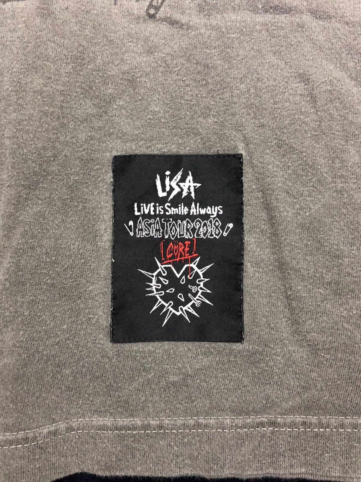 Band Tees × Japanese Brand Live is Smile Always 2018 Asia Tour LISA Big Core Shirt Tee Size US M / EU 48-50 / 2 - 3 Thumbnail