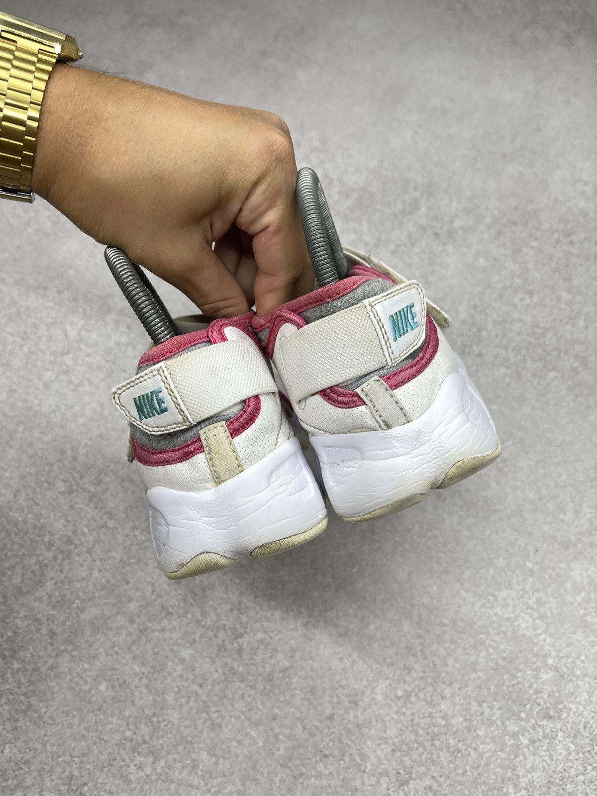 Nike Vintage Nike Rift Tabi Sandals Sneakers Shoes Swoosh White Size US 6 / IT 36 - 7 Thumbnail