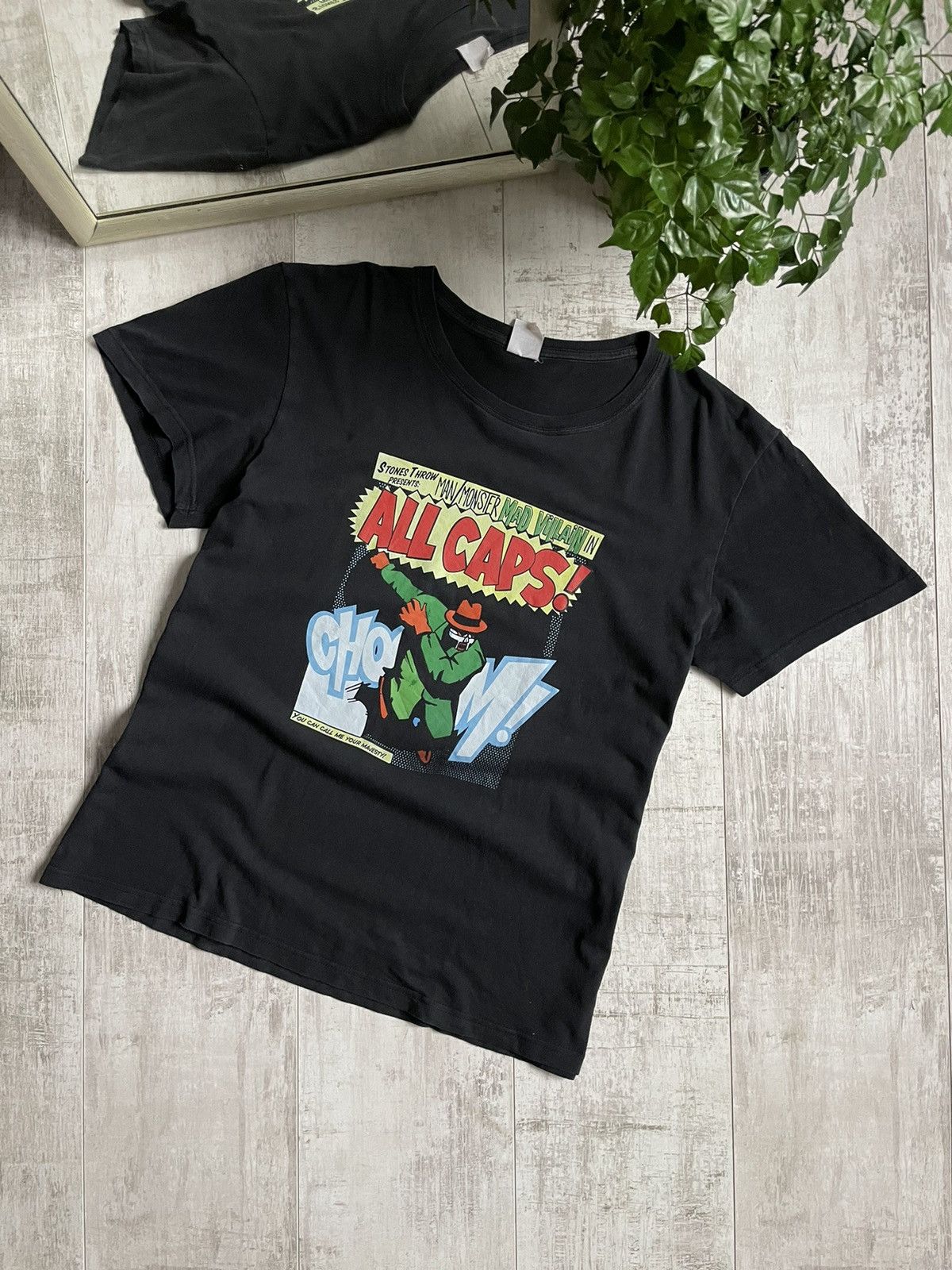 MF Doom × Rap Tees × Vintage Mf Doom All Caps Rap T-Shirt Vintage Stones Throw VERY RARE Size US L / EU 52-54 / 3 - 1 Thumbnail