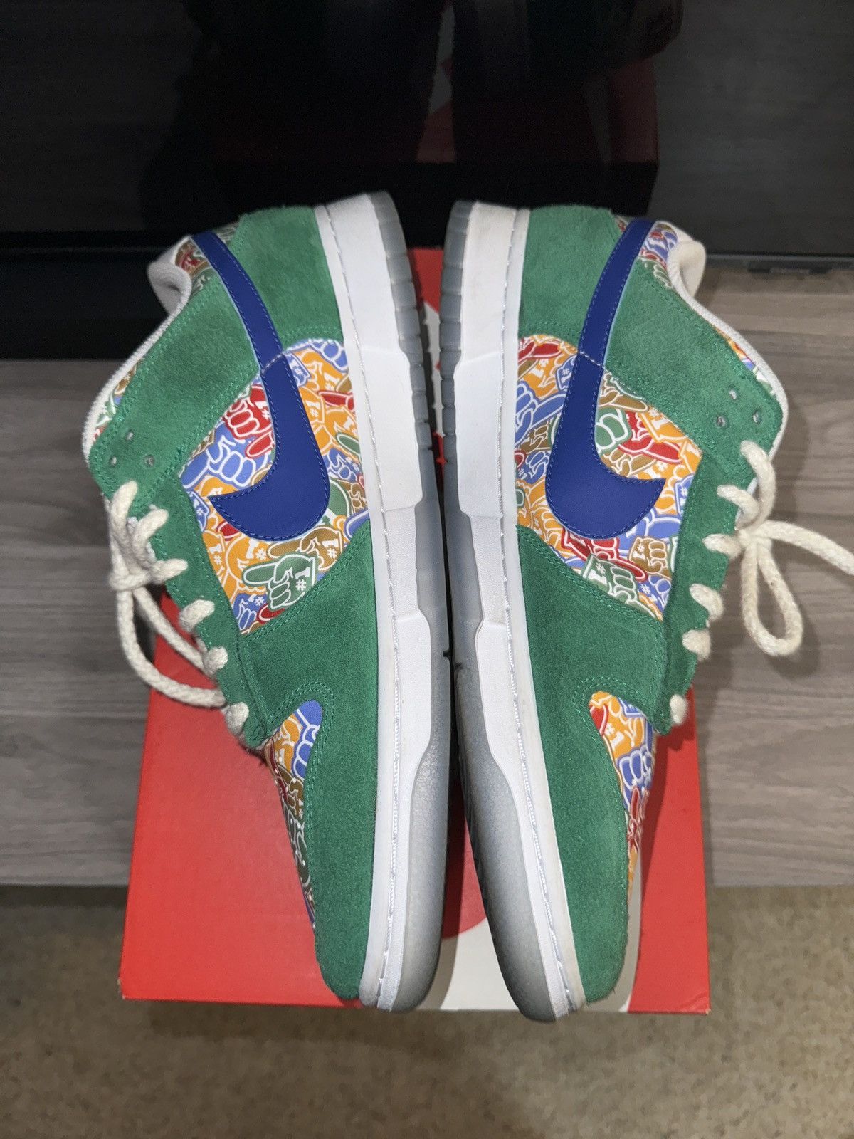 Nike Nike Dunk “Foam Finger” Size US 12 / EU 45 - 3 Thumbnail
