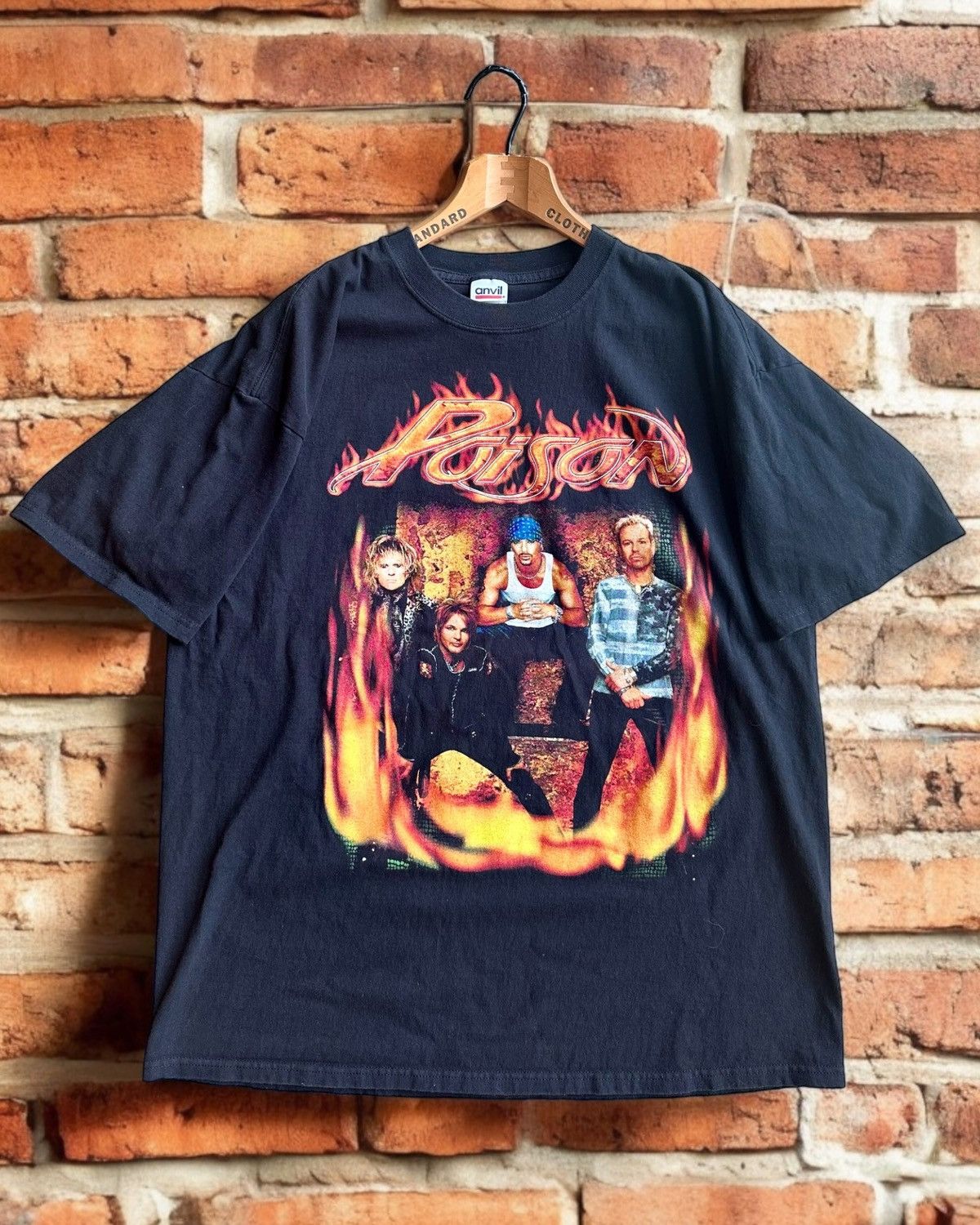 Anvil × Band Tees × Vintage 2004 Poison Concert Tee Size US XL / EU 56 / 4 - 1 Thumbnail