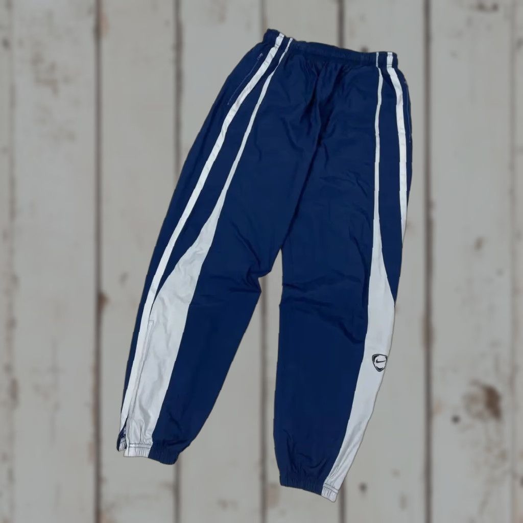 Nike VINTAGE Nike Track Pants Men Size M Blue Nylon Striped Swoosh Size US 31 - 1 Thumbnail