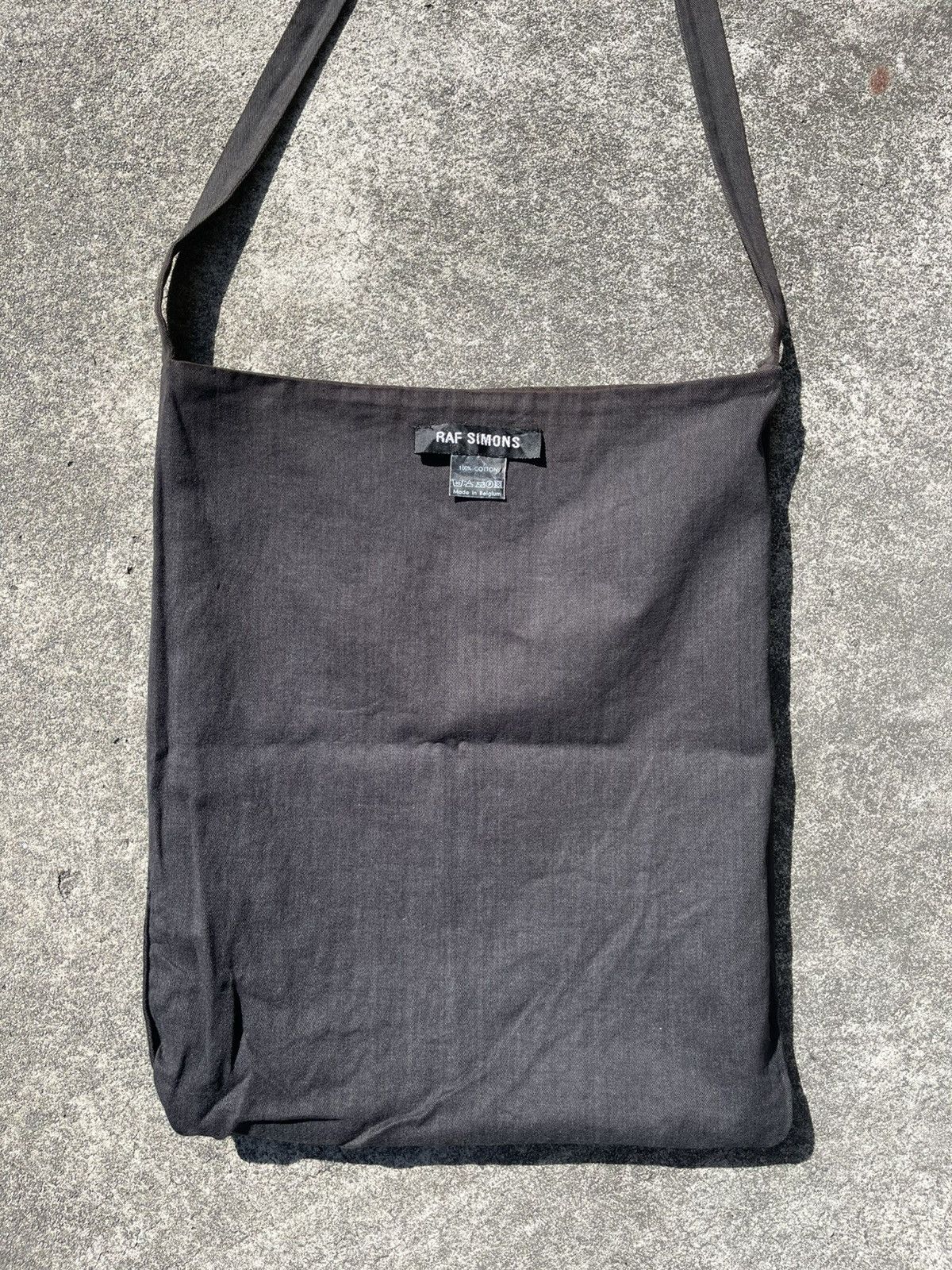 Raf Simons 1999 Raf Simons Sling Bag Size ONE SIZE - 2 Thumbnail