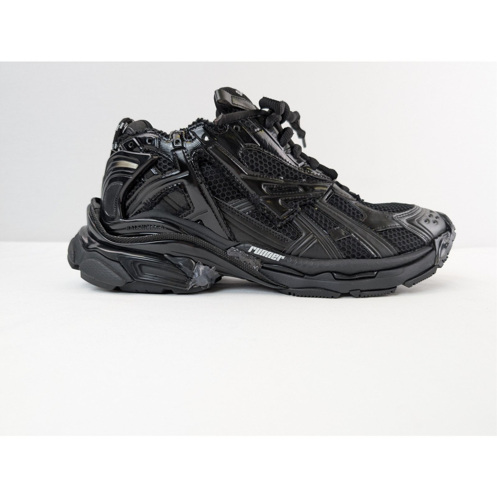 Balenciaga o1rshd1 Monocolor Mesh Rubber Runner Sneakers in Black Size US 12 / EU 45 - 4 Thumbnail
