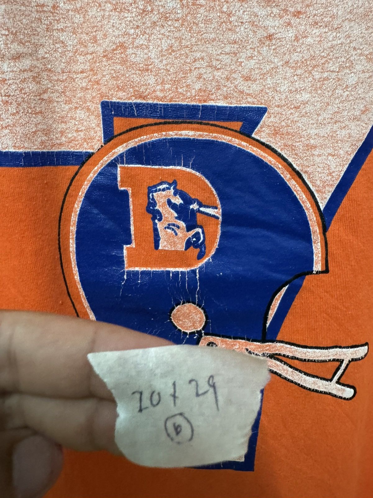Champion Vintage 80’s Champion Broncos 7 Football American T shirt Size US L / EU 52-54 / 3 - 8 Thumbnail