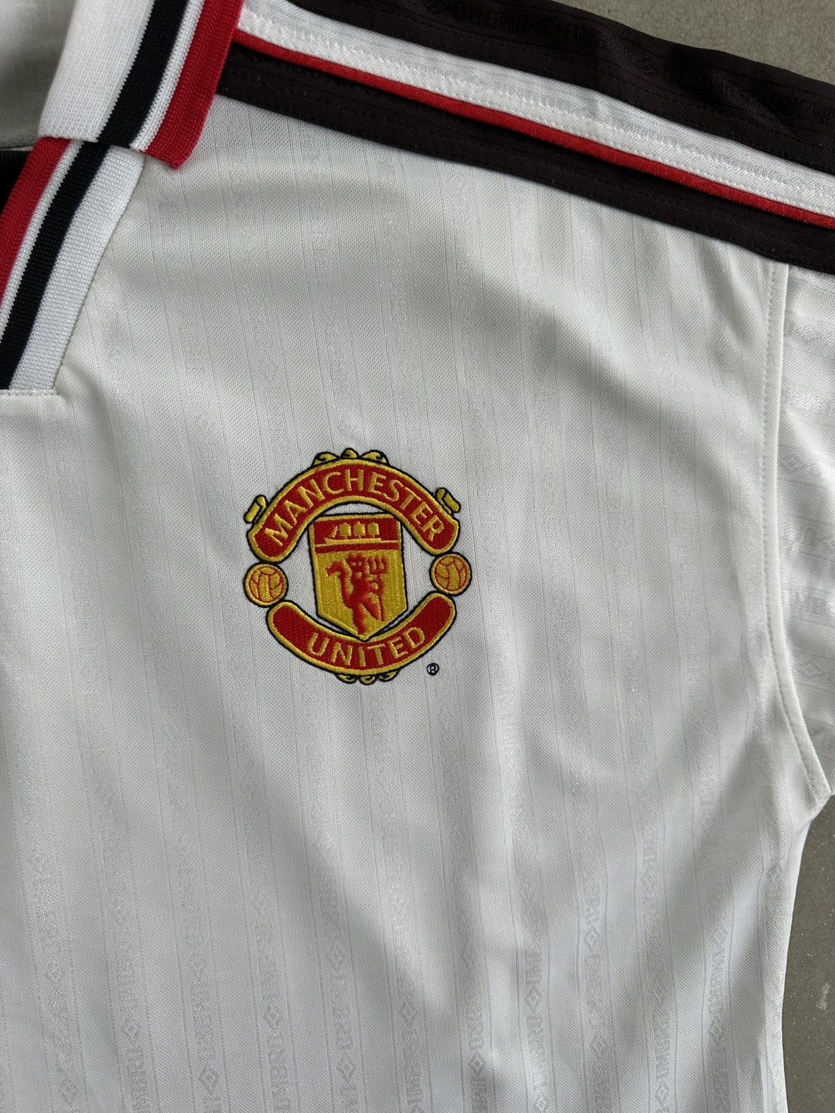 Umbro VINTAGE UMBRO MANCHESTER UNITED 98/99 TRAINING JERSEY Size US M / EU 48-50 / 2 - 2 Thumbnail