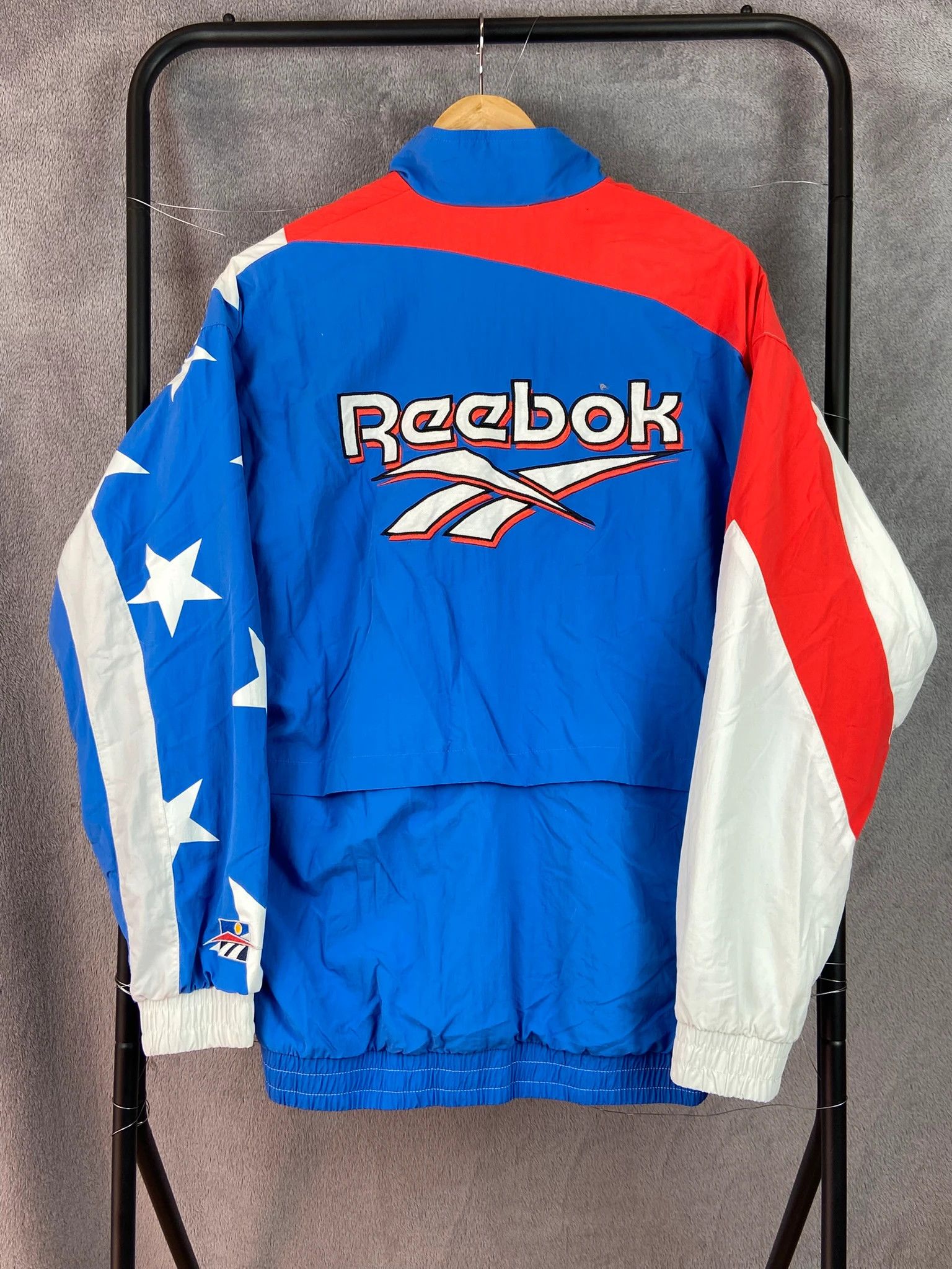 Reebok Jacket Reebok vintage high end streetwear y2k Size US S / EU 44-46 / 1 - 5 Thumbnail