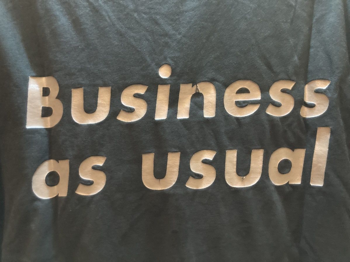 Barbara Kruger × Uniqlo × Vintage Vintage Barbara Kruger Tshirt Size US M / EU 48-50 / 2 - 5 Thumbnail