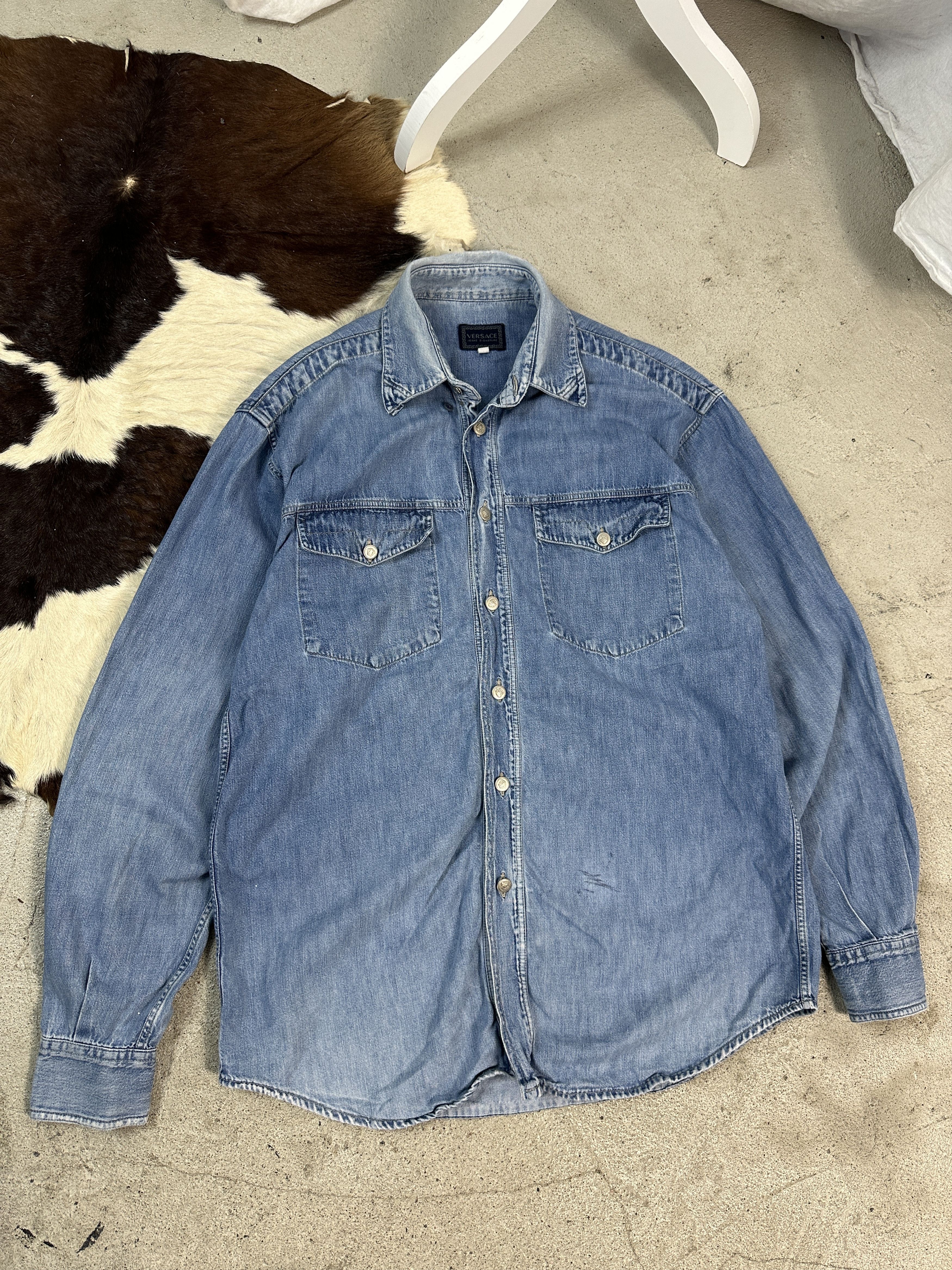 Versace × Vintage Denim Vintage Avant Garde Versace 90s Buttons Up Shirt Size US M / EU 48-50 / 2 - 1 Thumbnail