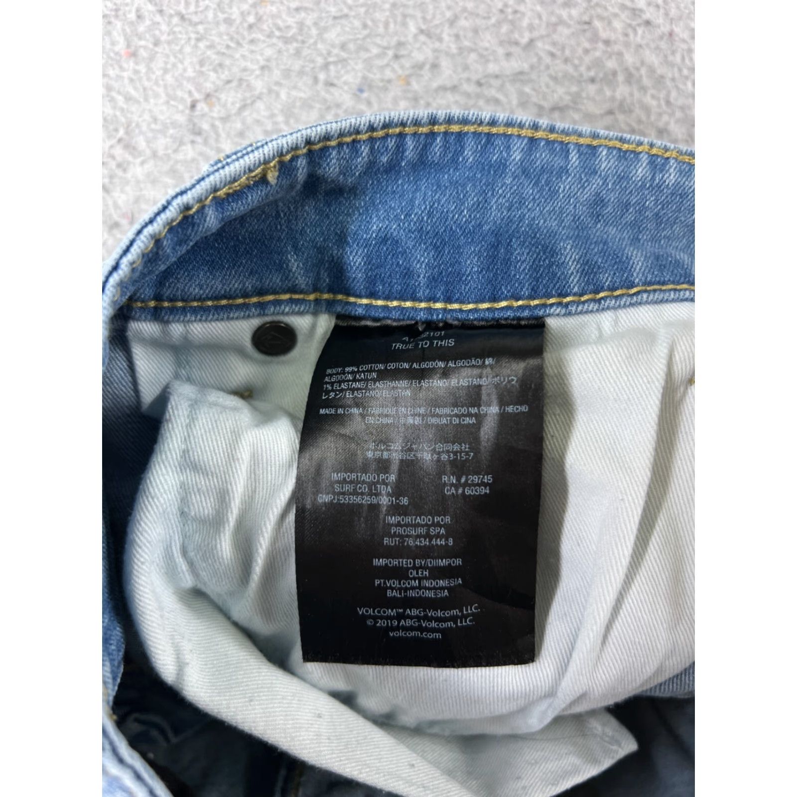Volcom VINTAGE Volcom Jeans Mens 28 Blue Denim 2X Vorta Slim Tapered Leg Cotton 27x28 Size US 28 / EU 44 - 7 Thumbnail