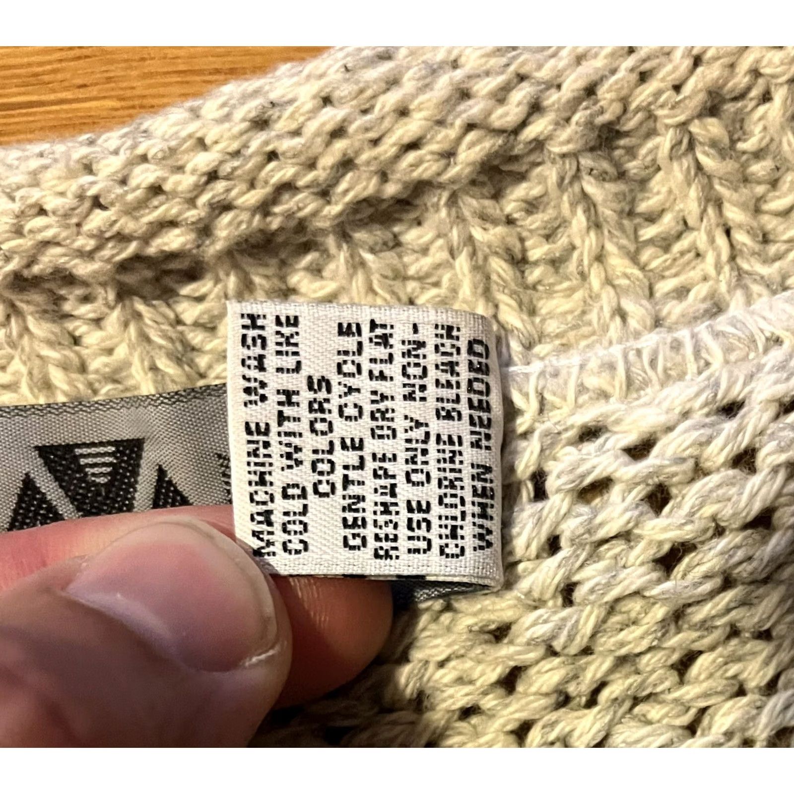 Savane VINTAGE Lavane Sweater Men’s Large Beige Blue 90s Stripes Crew Neck Knit Pullover Casual Formal Workwear Oversized Womens Mens Boys Girls Size US L / EU 52-54 / 3 - 4 Thumbnail
