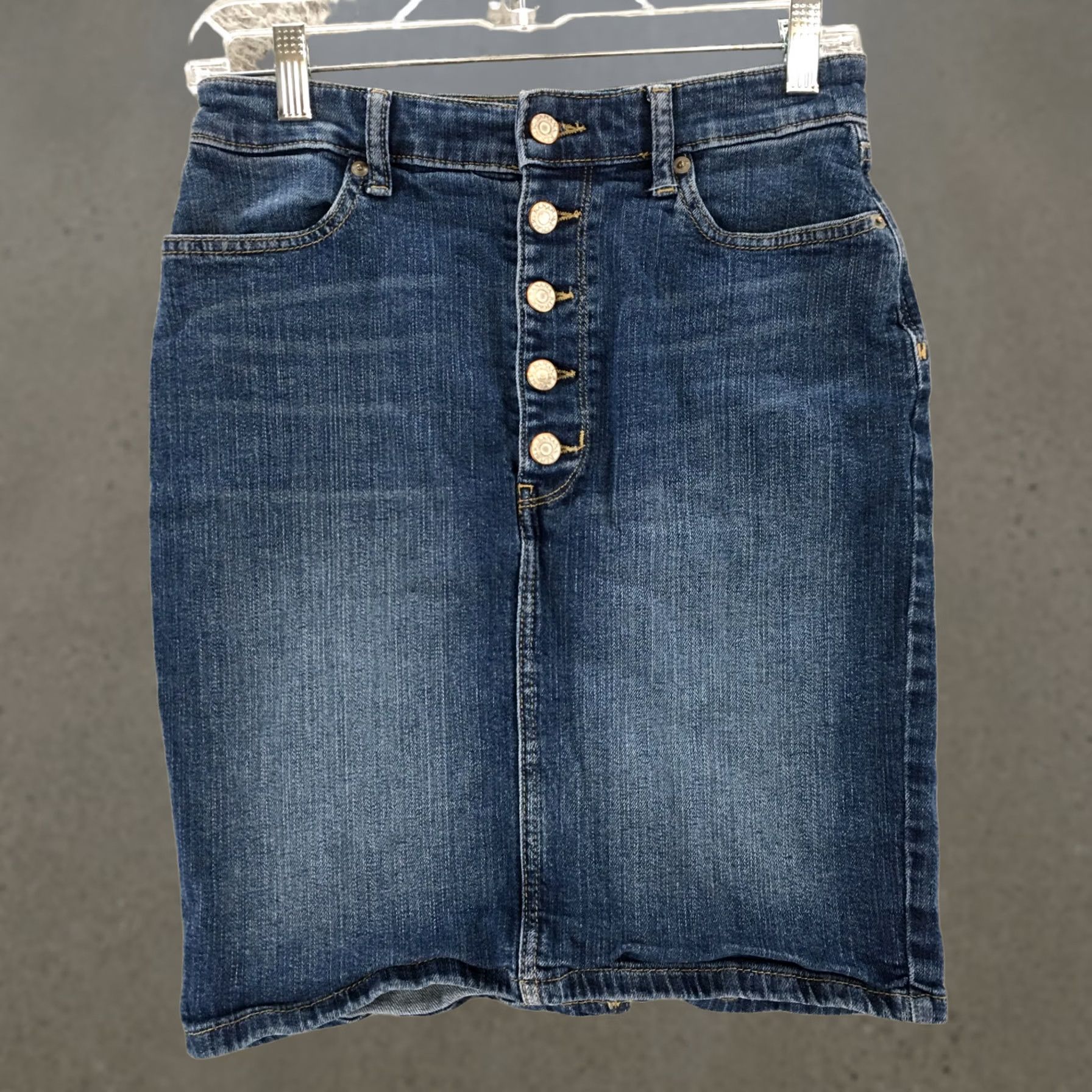 Banana Republic Banana Republic Pencil Skirts Womens 25 Blue Dark Wash Button Fly Back Slit Size 42" / US 20 - 1 Thumbnail