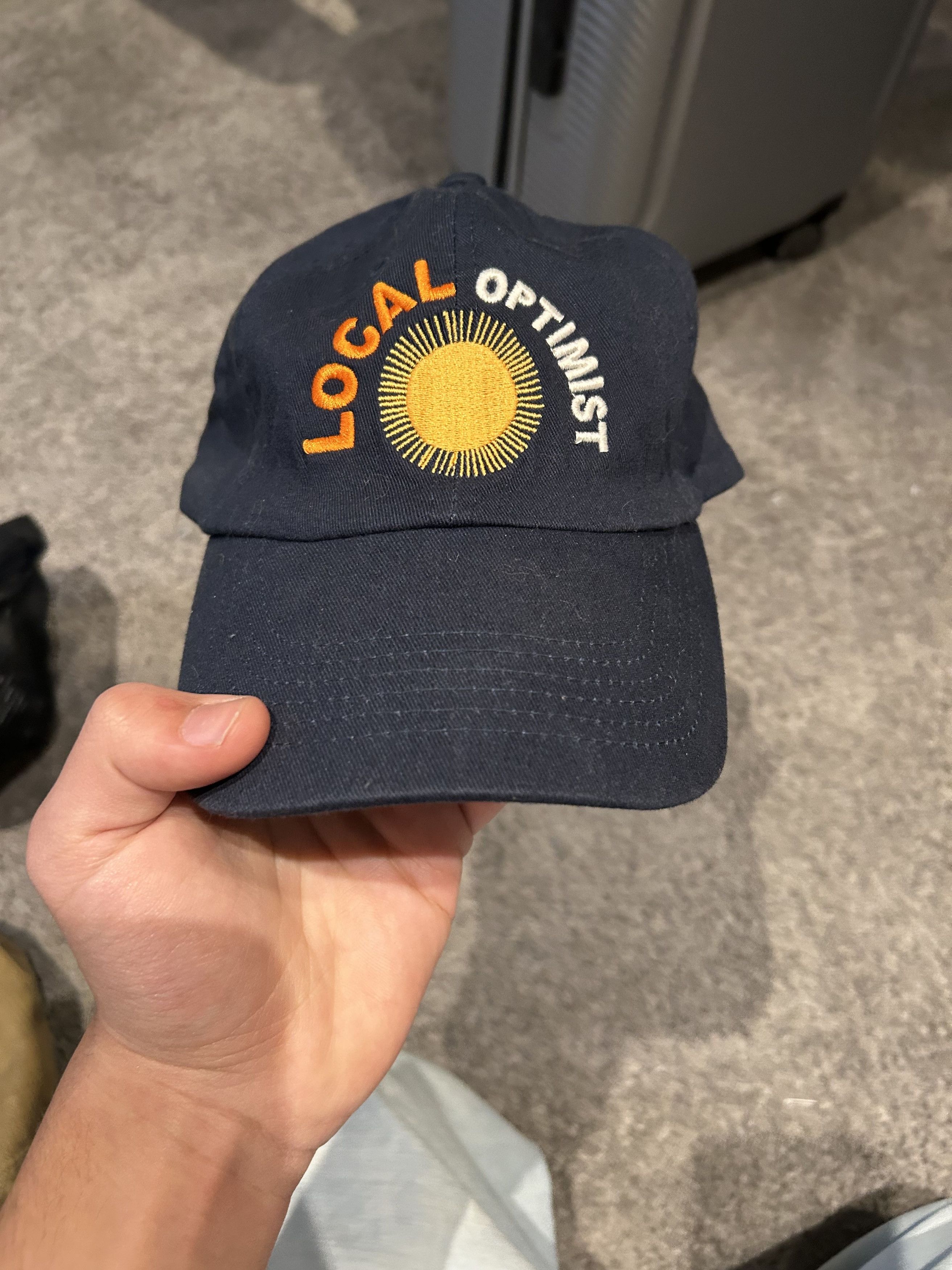 Madhappy 黒 キャップ LOCAL OPTIMIST Madhappy 黒 キャップ LOCAL OPTIMIST