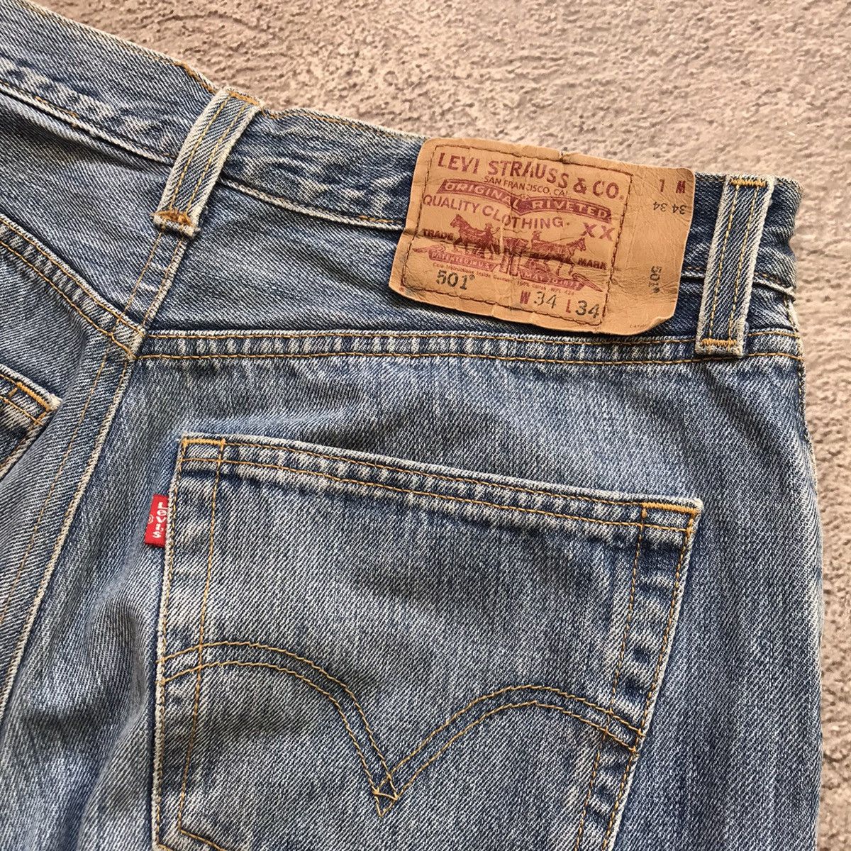 Vintage Vintage 90s Levis Baggy Relaxed Fit Jeans Grunge Faded 34 Size US 34 / EU 50 - 6 Thumbnail