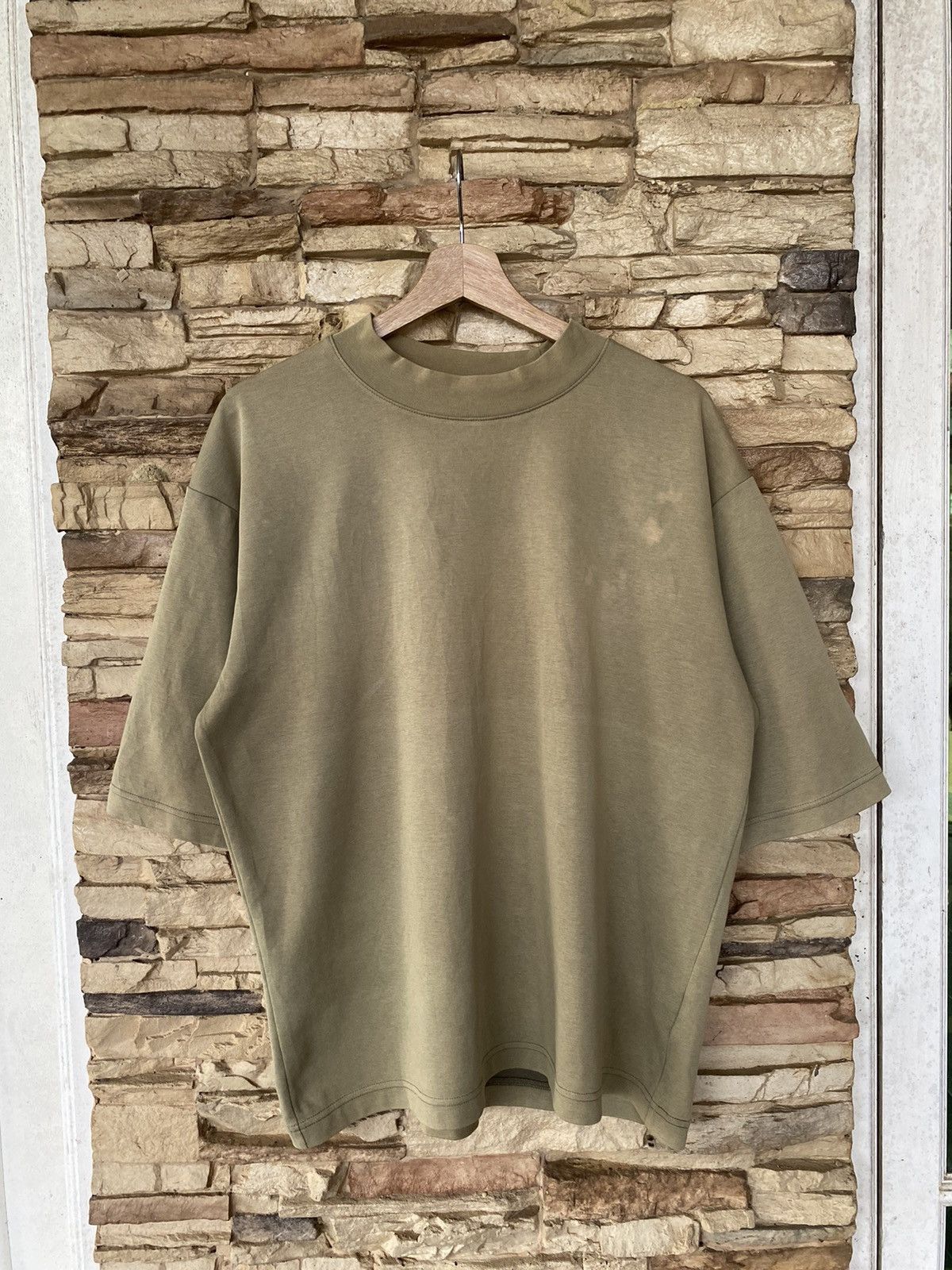 Uniqlo Uniqlo AIRism Oversized Mock Neck Size US L / EU 52-54 / 3 - 1 Thumbnail