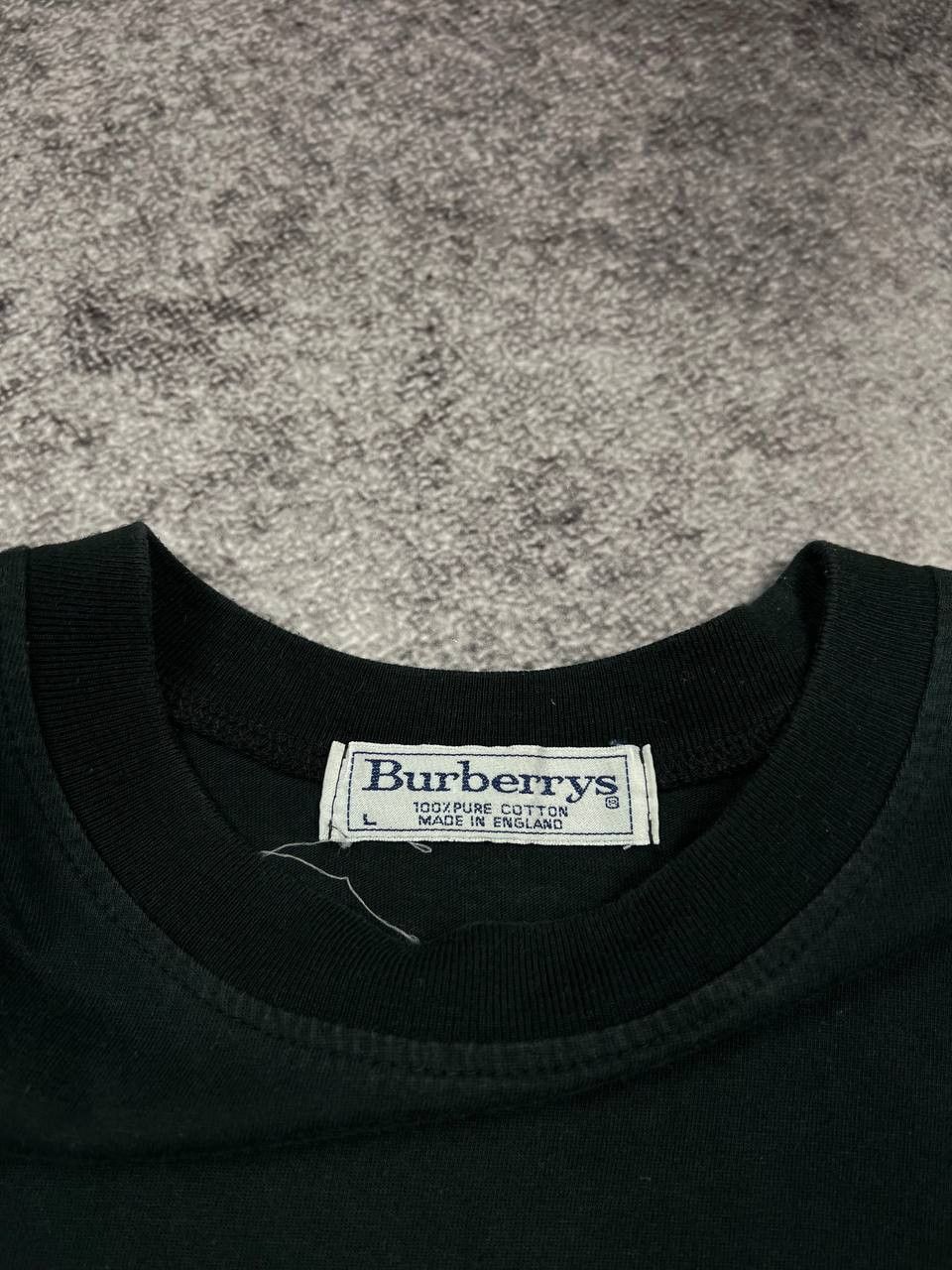 Burberry RARE 90s Burberrys Of London Merry Christmas Logo T-shirt Size US L / EU 52-54 / 3 - 7 Thumbnail