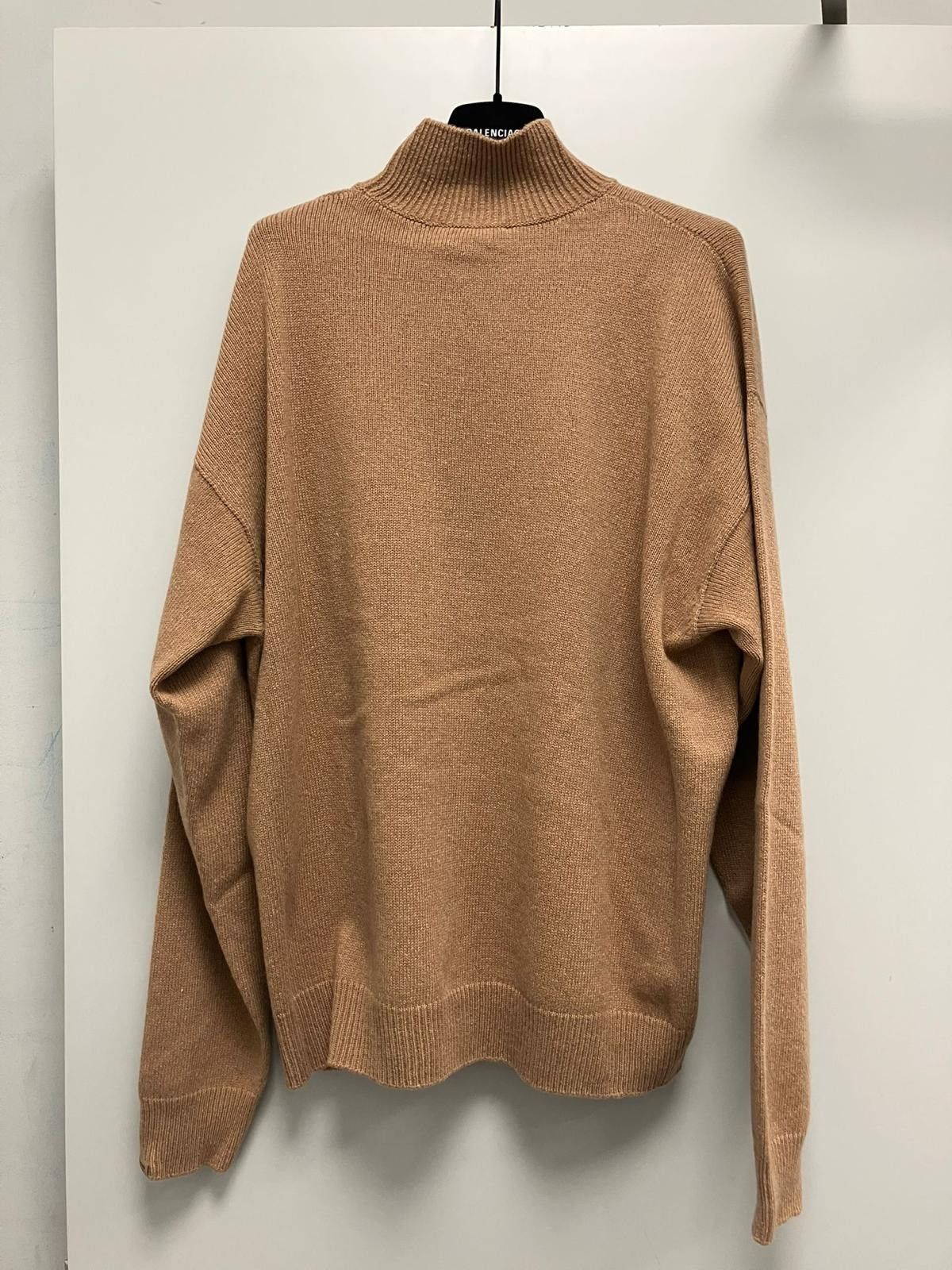 Balenciaga o1la1rc1a0226 Regular Turtleneck Sweater In Dark Beige Size US S / EU 44-46 / 1 - 1 Preview