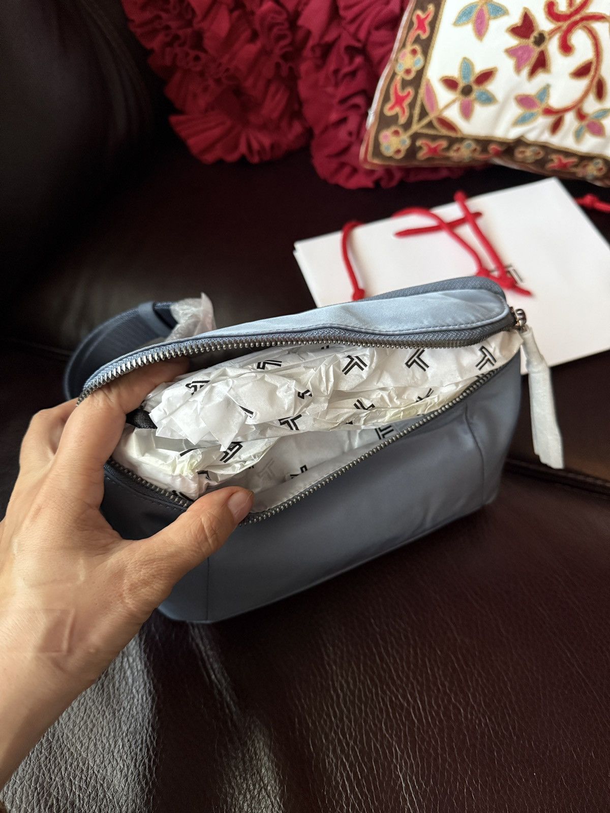 Tumi NWT tumi belt bag/crossbody Size ONE SIZE - 5 Thumbnail