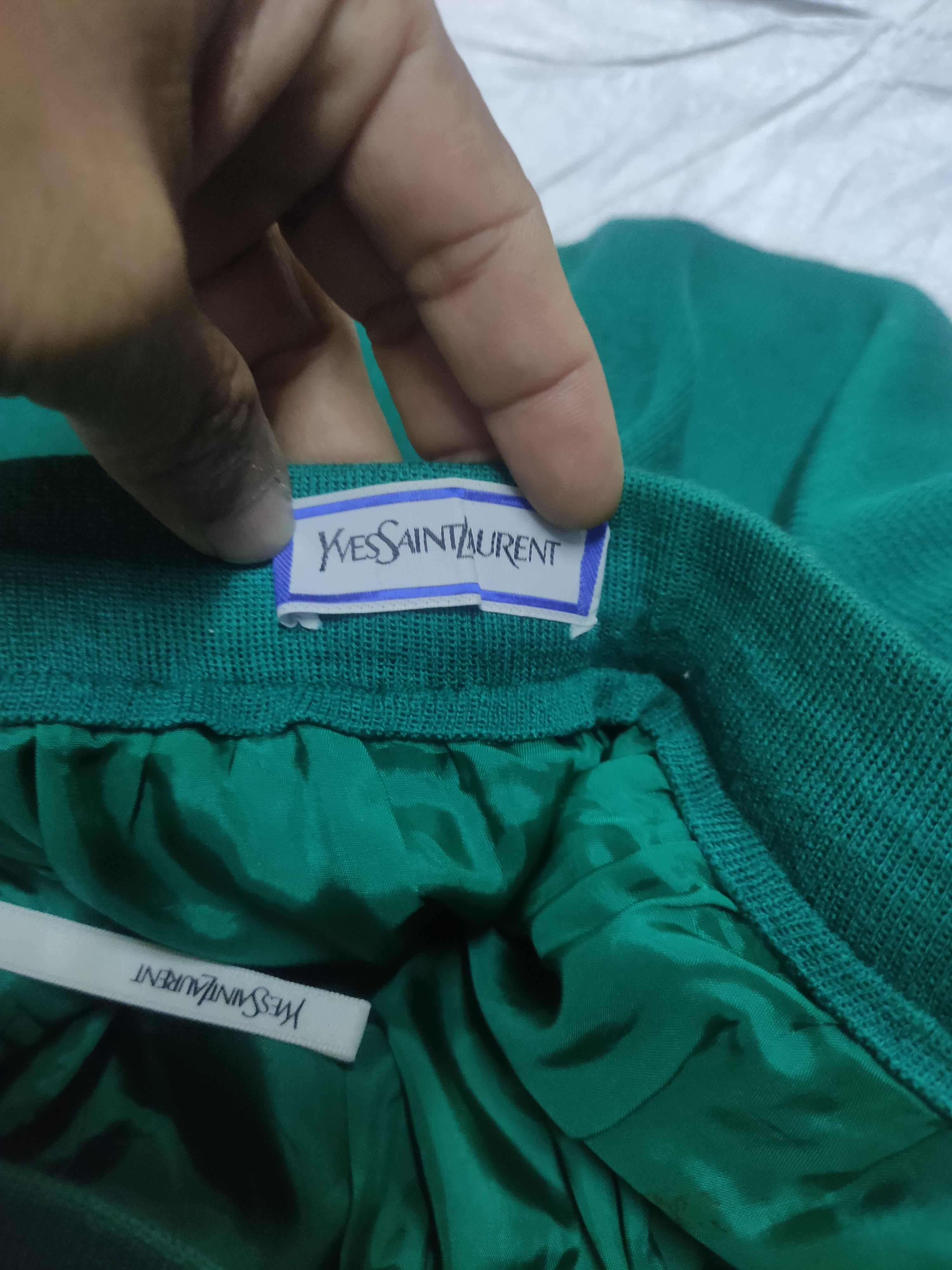Yves Saint Laurent Yves saint Laurent mini skirt Size 24" / US 00 / IT 34 - 5 Thumbnail