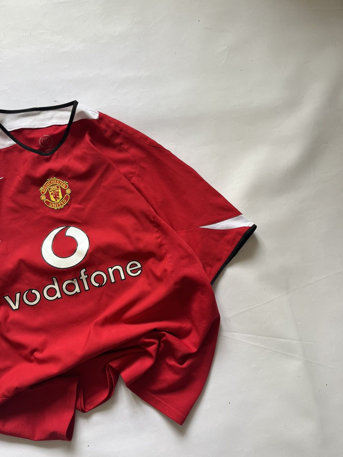 Nike Vintage Manchester United 2004-06 Home Jersey Nike Vodafone Size US L / EU 52-54 / 3 - 2 Thumbnail