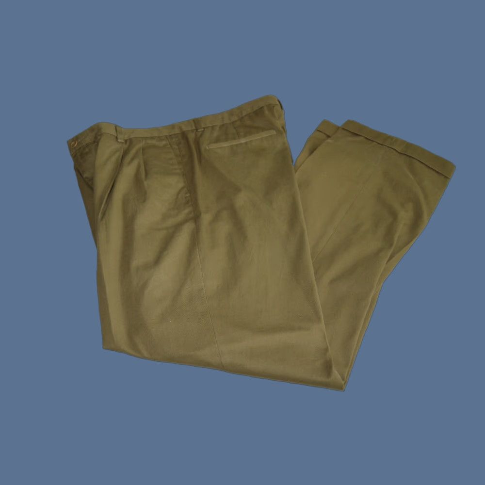 Banana Republic VINTAGE Banana Republic Pants Mens 36x32 Green Pleated Cuffed Smithfield Chino 90s Mens Size US 36 / EU 52 - 1 Thumbnail