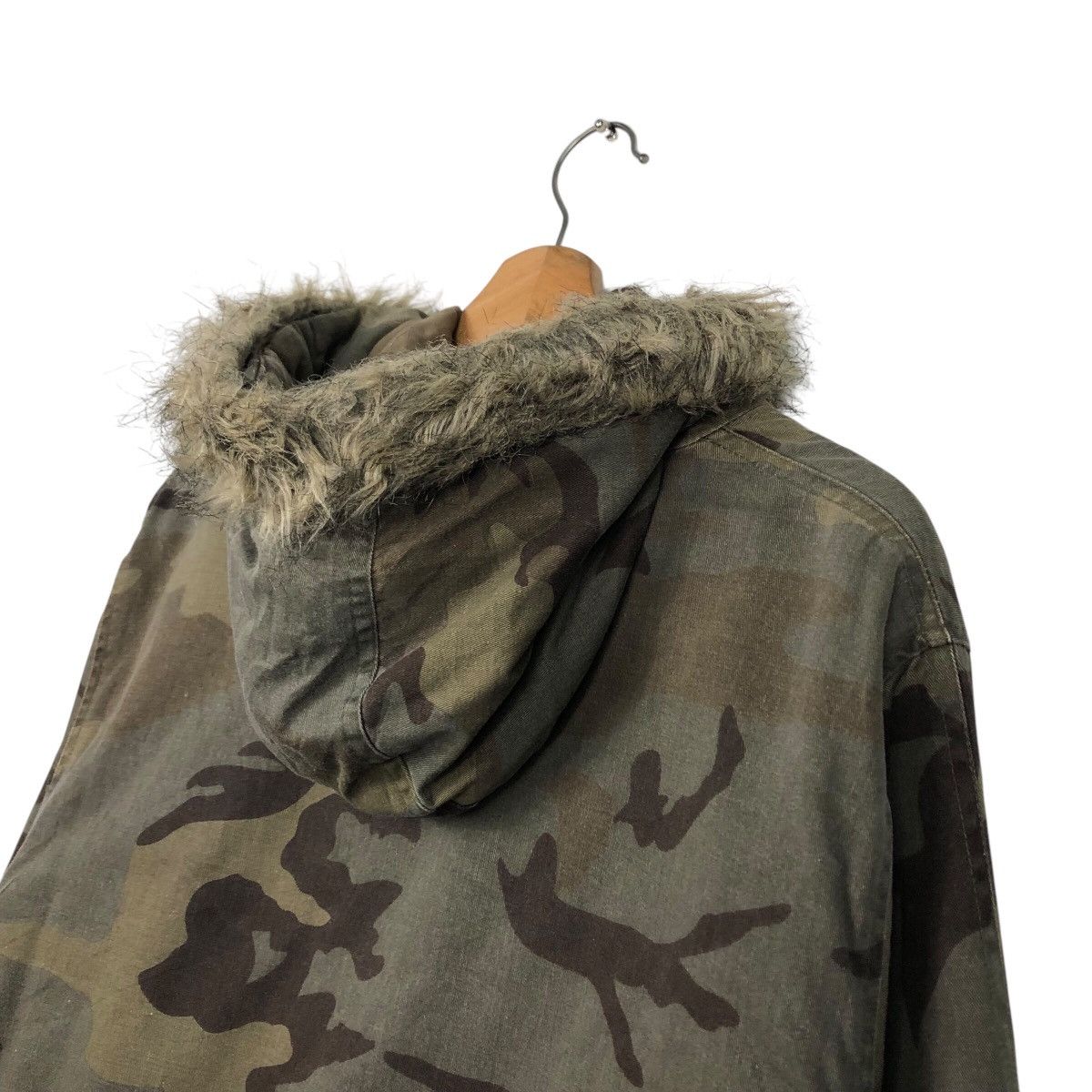 Japanese Brand 📌Vintage Bomber Jacket Camouflage Fur Hoodie Jinnee Size US L / EU 52-54 / 3 - 12 Thumbnail