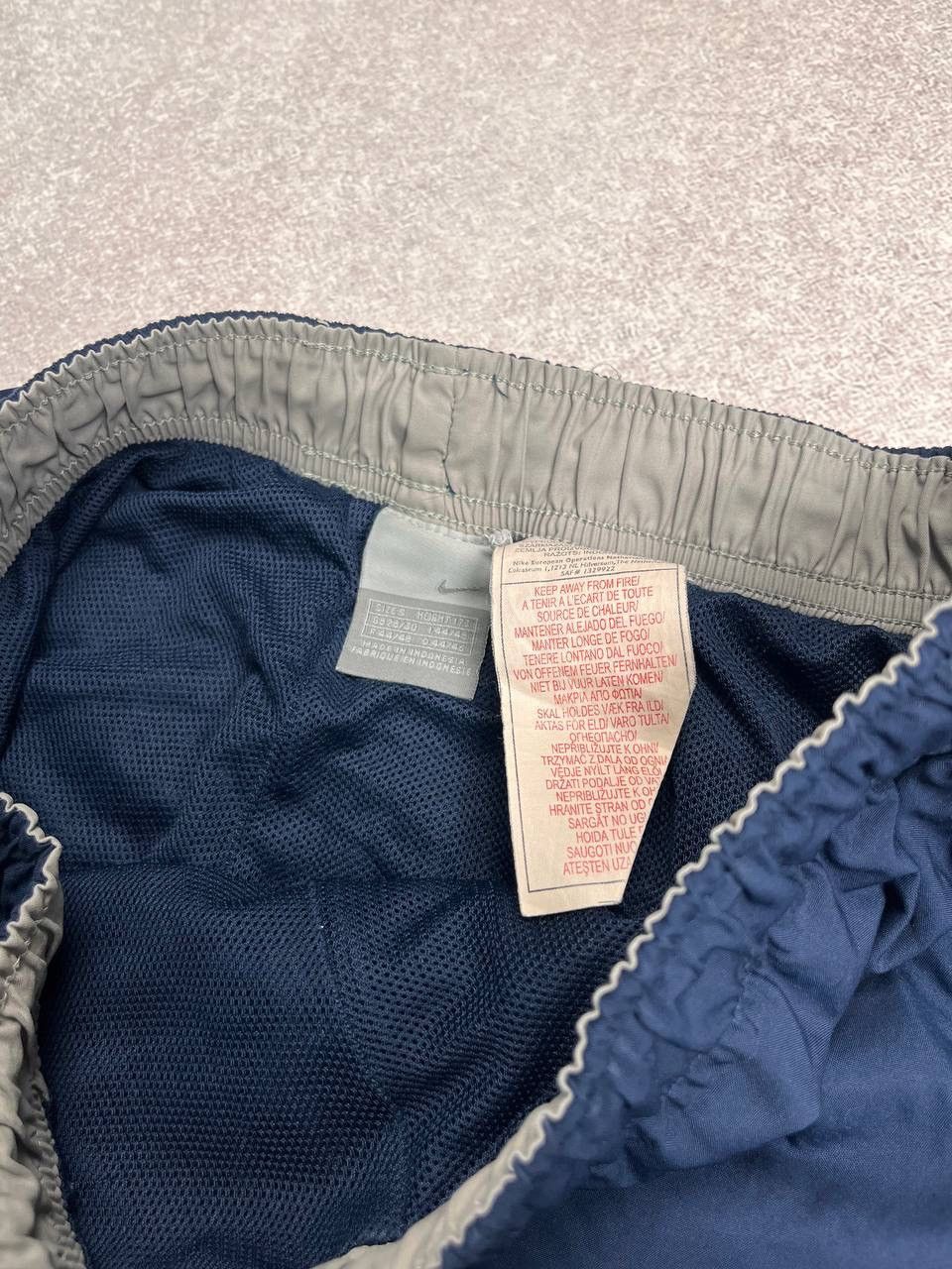 Nike × Vintage Vintage Nike Shox Baggy Nylon Trackpants Y2K S Size US 31 - 4 Thumbnail